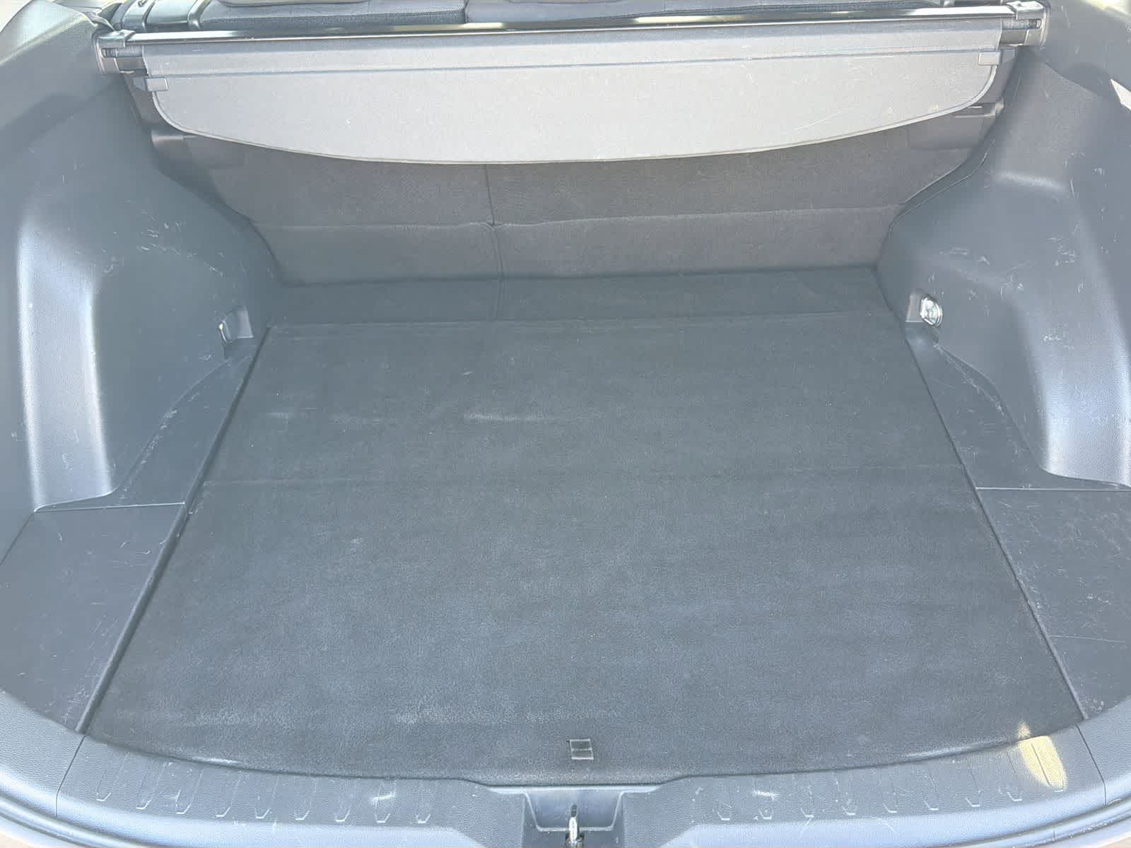 Thumbnail: 2019 Toyota RAV4 - 33