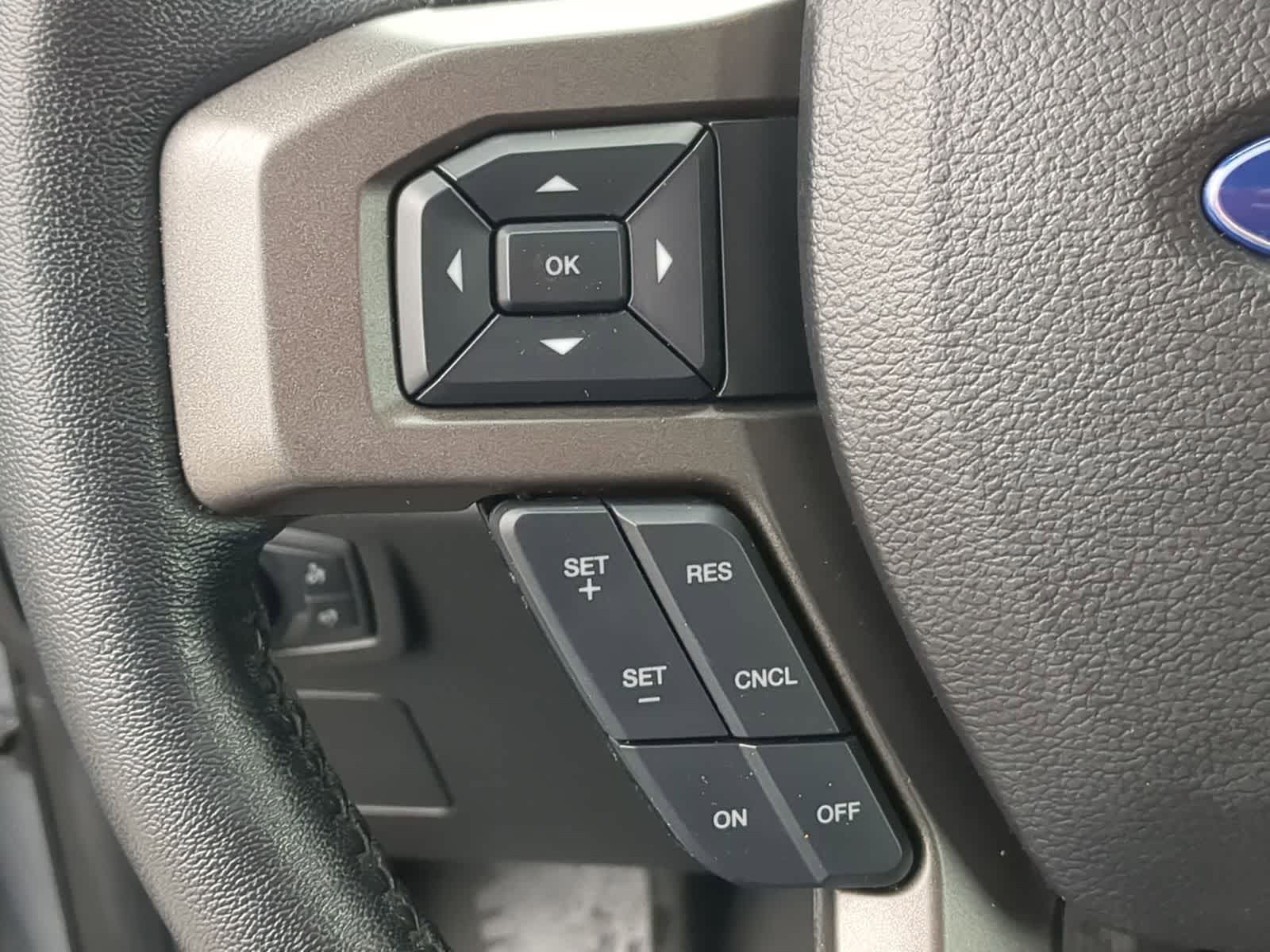 Thumbnail: 2020 Ford Expedition - 30