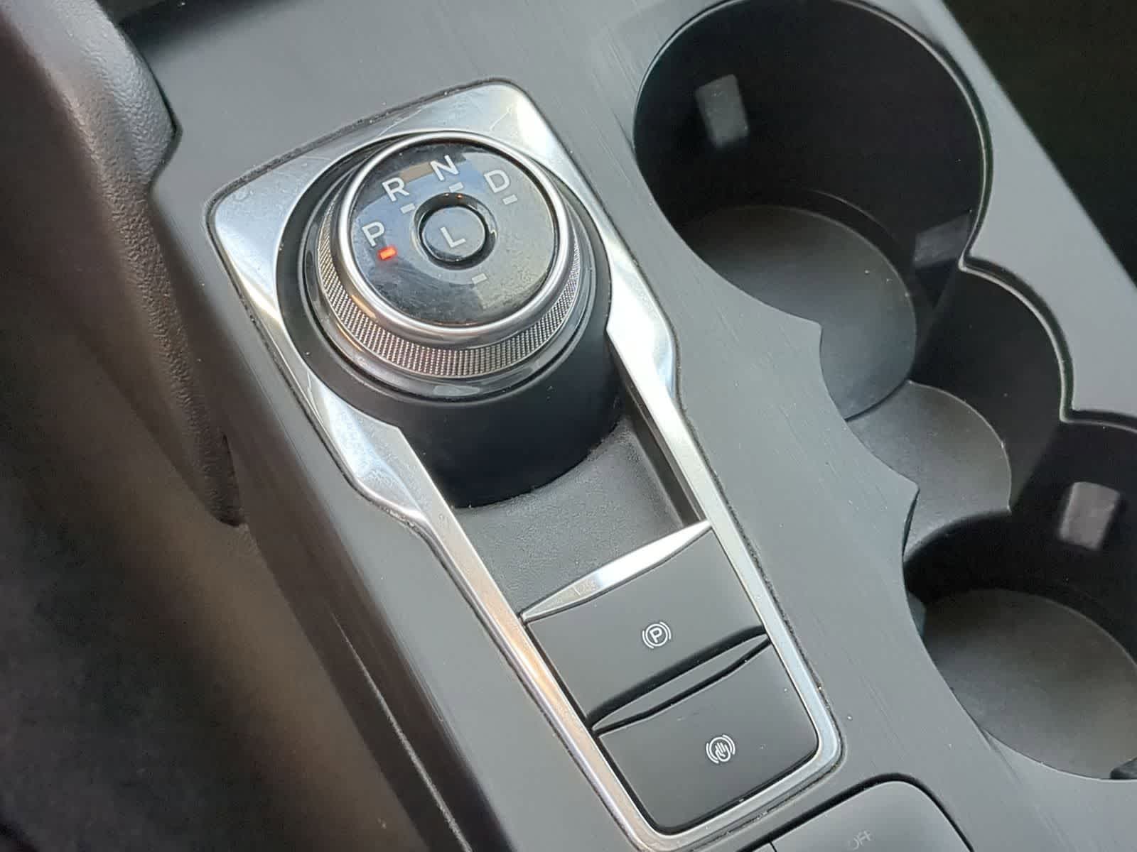 Thumbnail: 2022 Ford Escape - 32