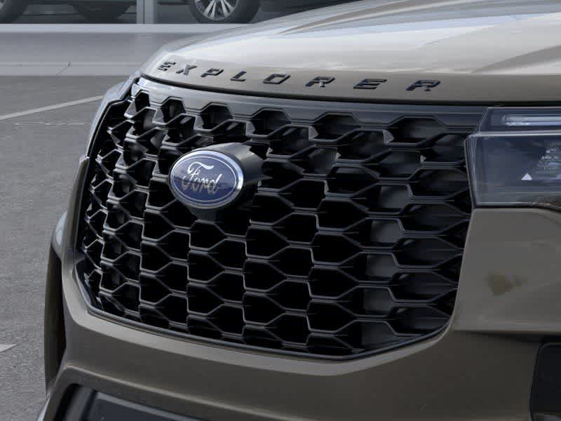 Thumbnail: 2026 Ford Explorer - 18