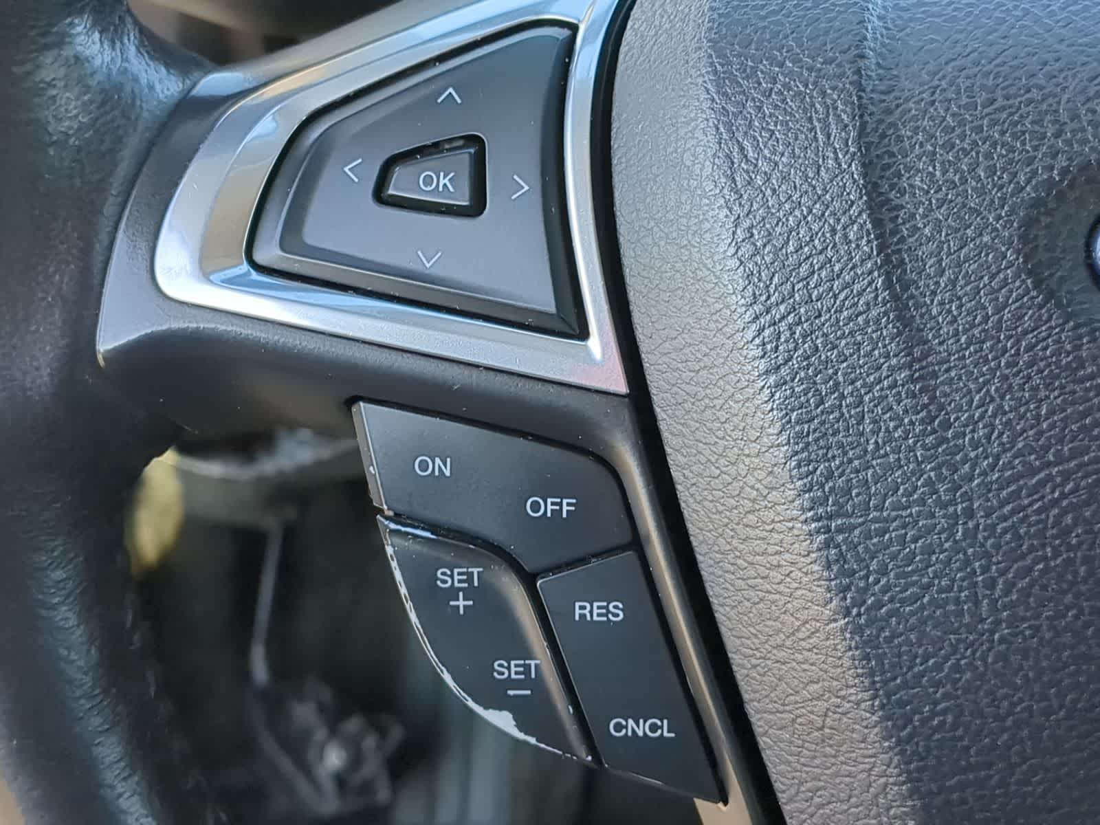 Thumbnail: 2013 Ford Fusion - 27