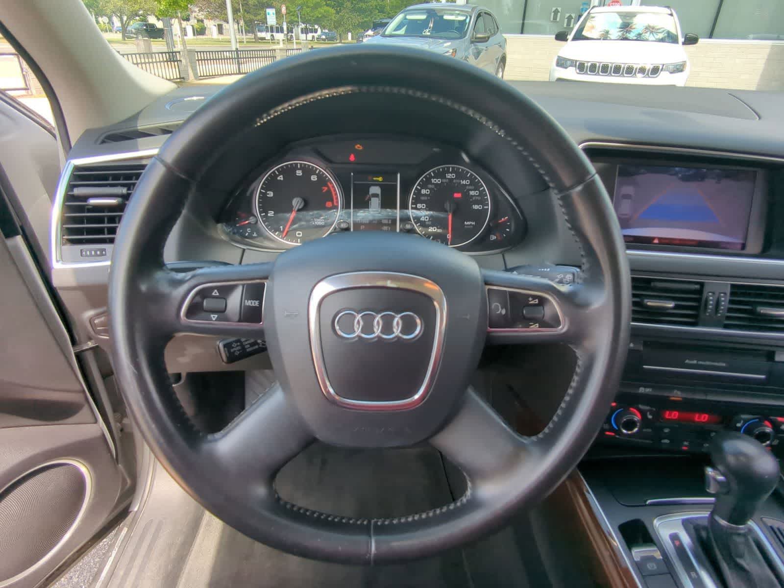 Thumbnail: 2012 Audi Q5 - 25