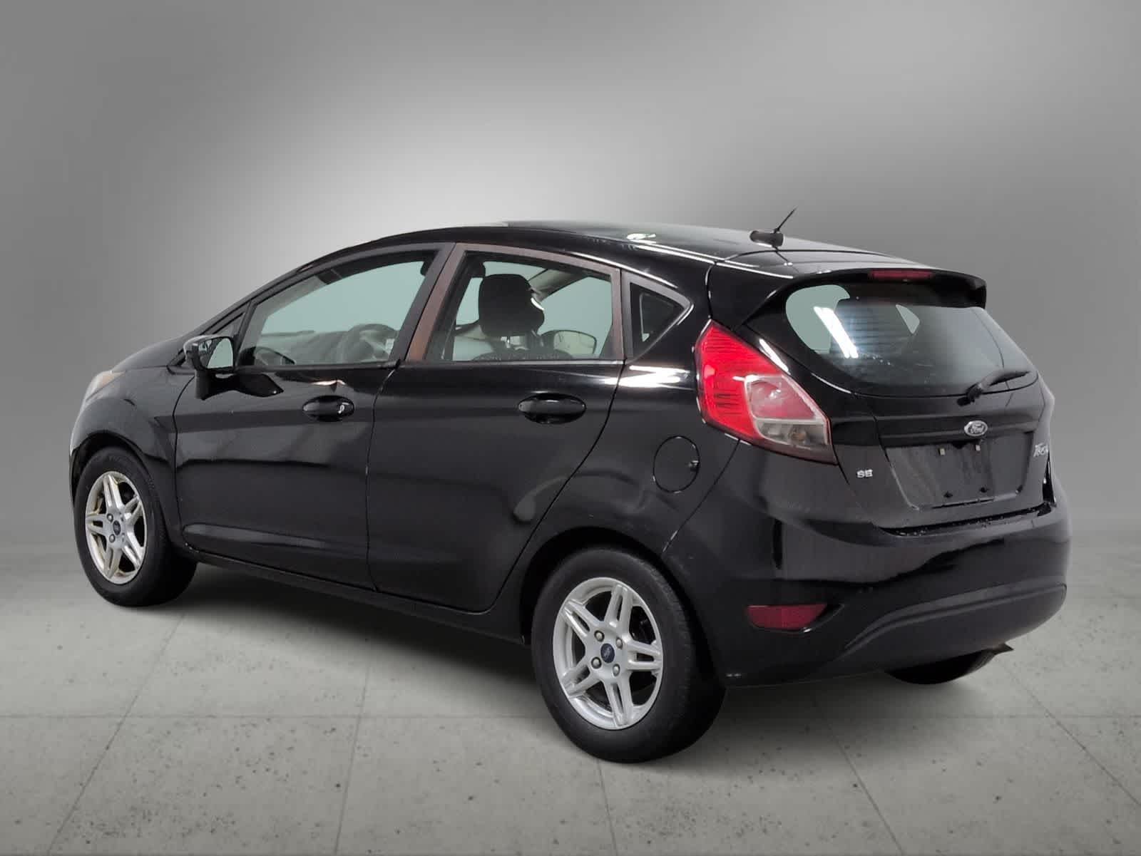 Thumbnail: 2019 Ford Fiesta - 8