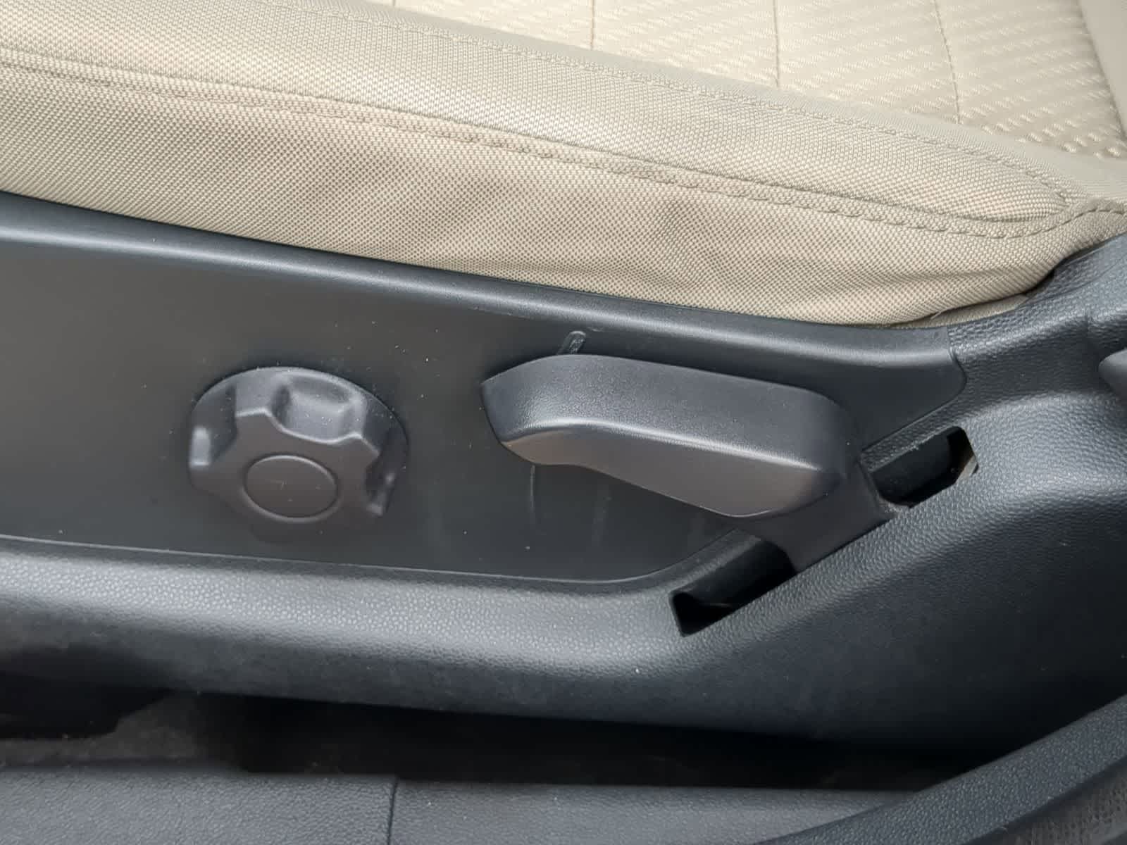 Thumbnail: 2021 Ford EcoSport - 21