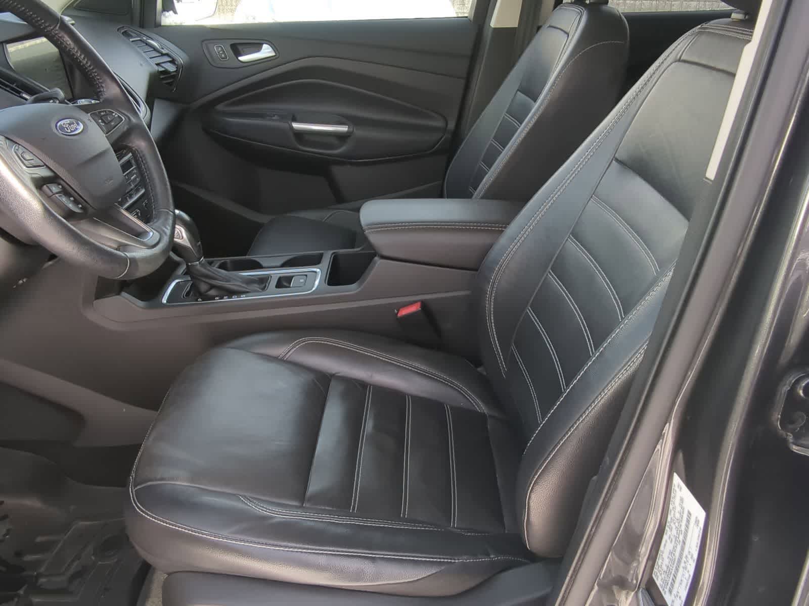 Thumbnail: 2018 Ford Escape - 17