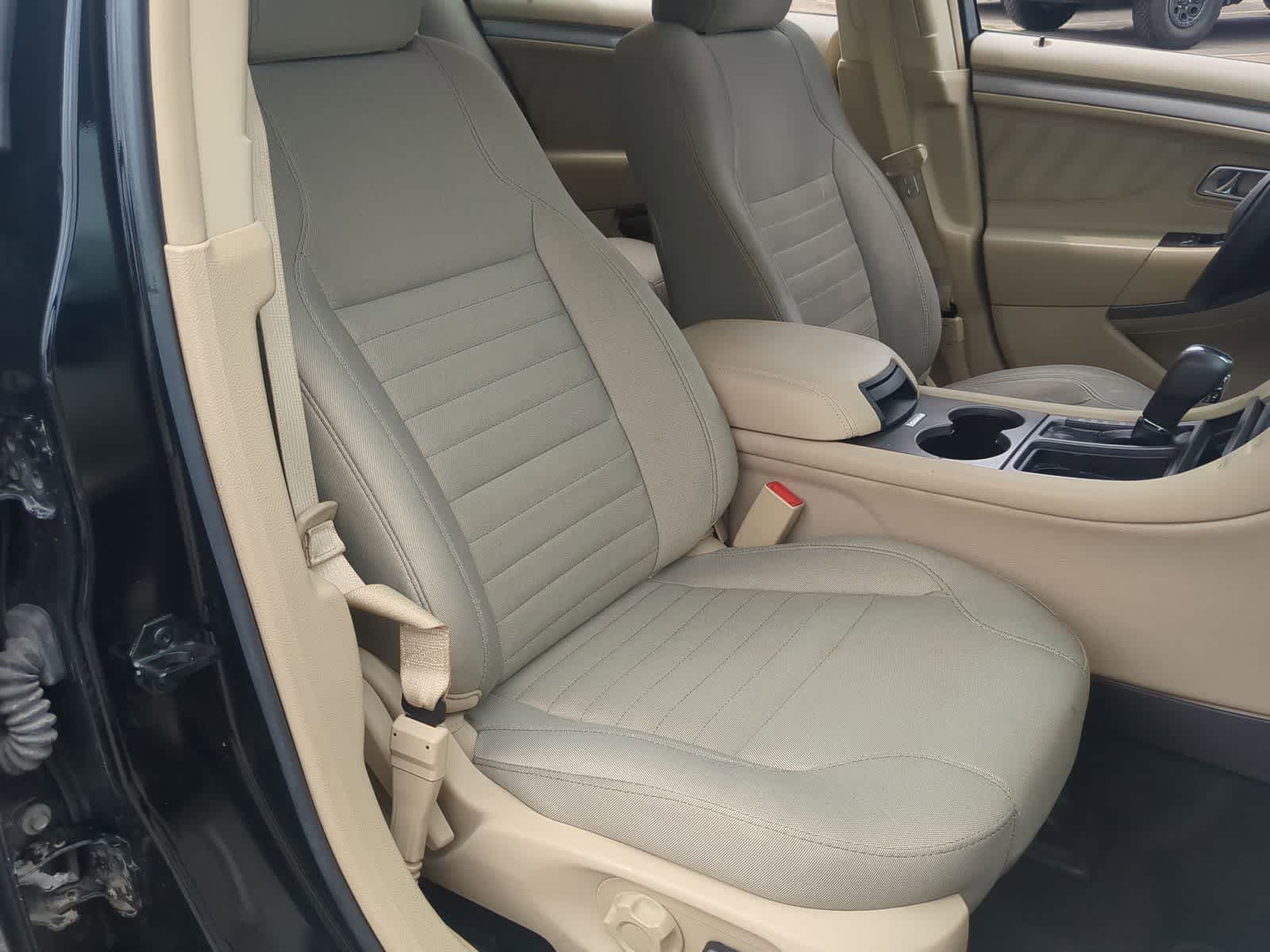 Thumbnail: 2017 Ford Taurus - 23