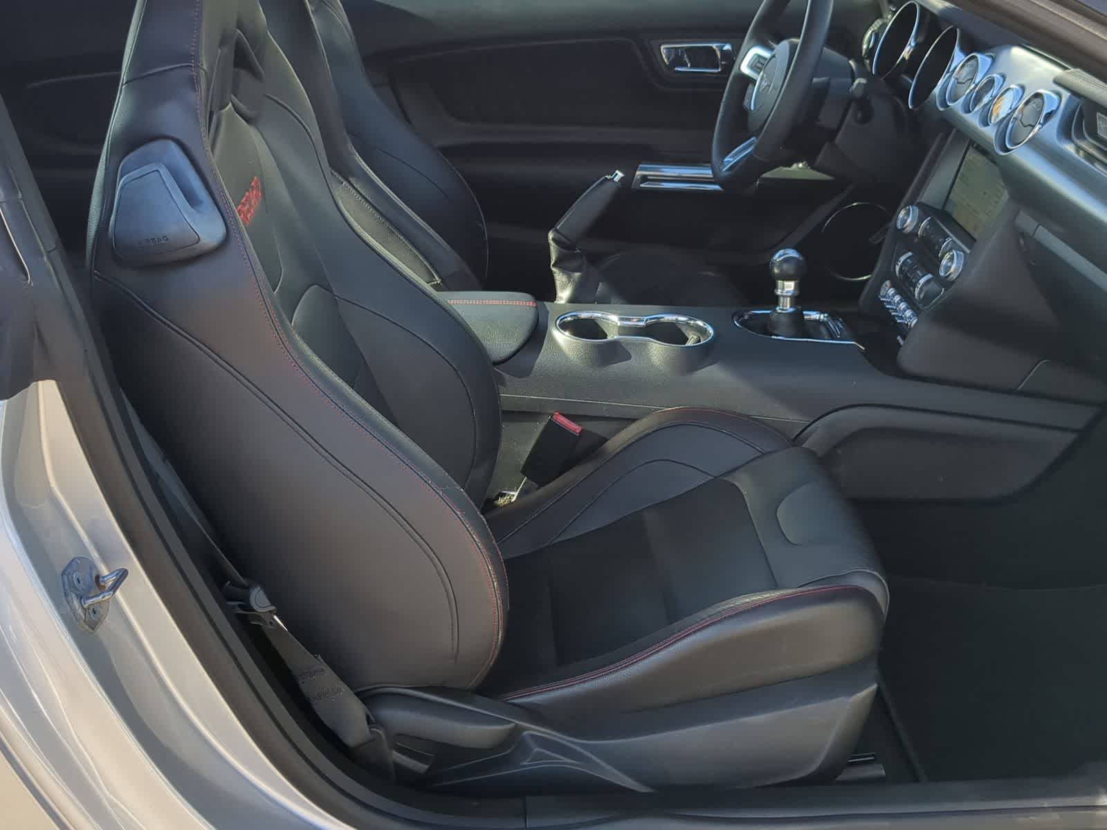 Thumbnail: 2016 Ford Mustang - 23