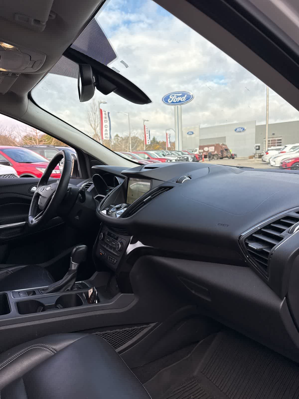 Thumbnail: 2018 Ford Escape - 28