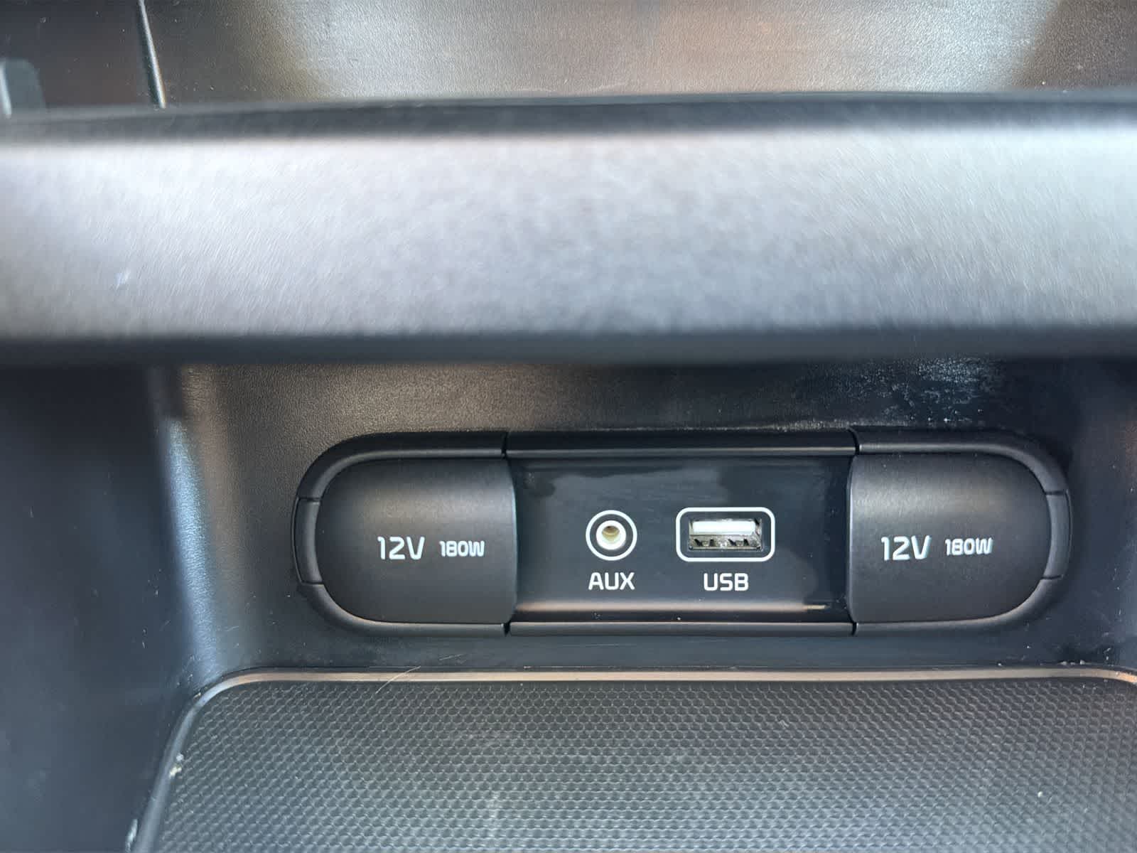 Thumbnail: 2019 Kia Forte - 31