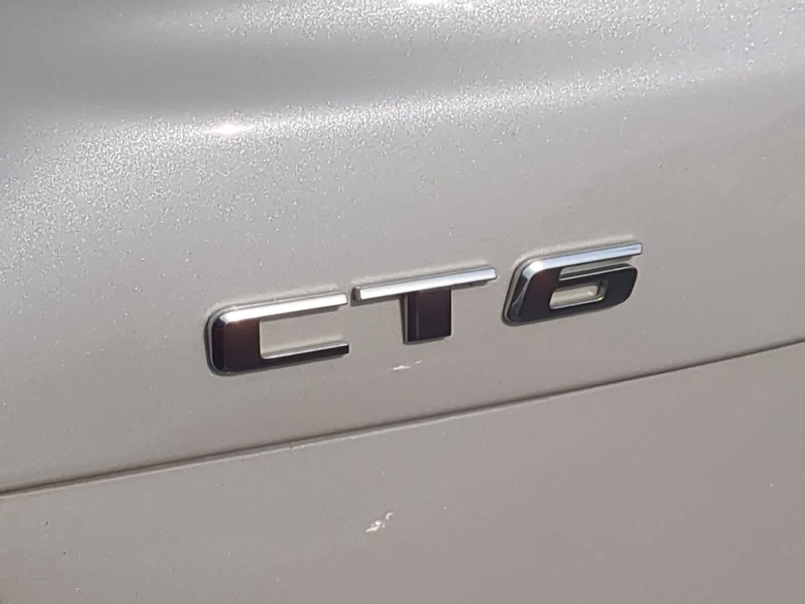 Thumbnail: 2016 Cadillac CT6 - 18