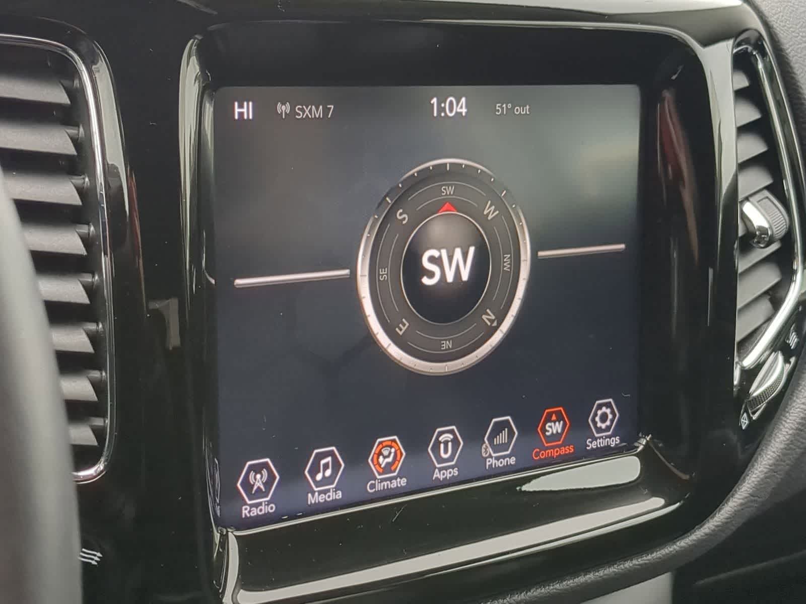 Thumbnail: 2018 Jeep Compass - 31