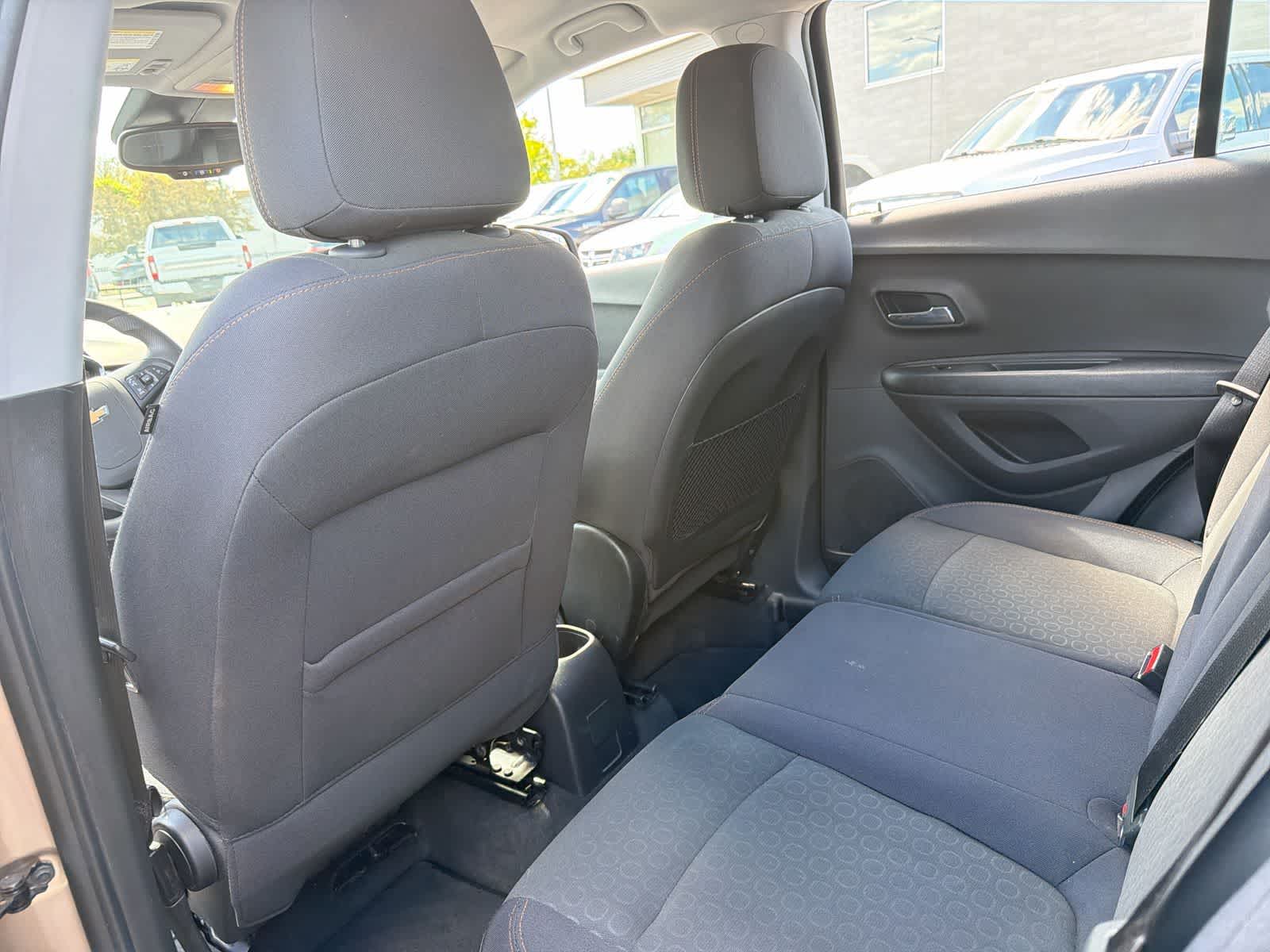 Thumbnail: 2019 Chevrolet Trax - 22