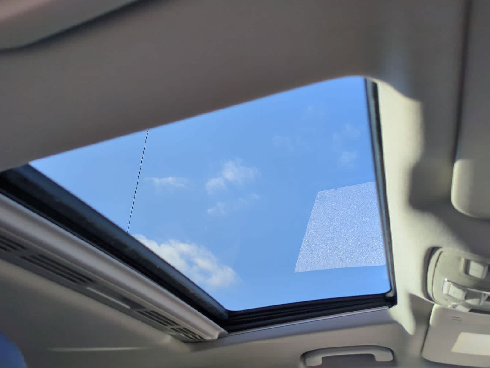 Thumbnail: 2014 Mercedes-Benz M-Class - 28