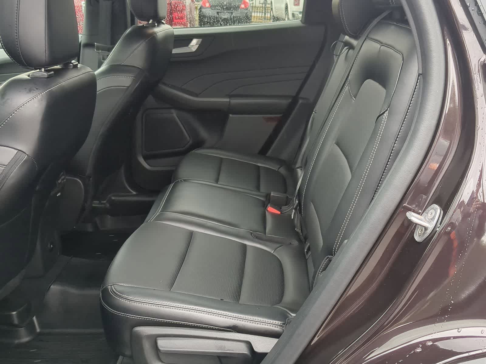 Thumbnail: 2023 Ford Escape - 20