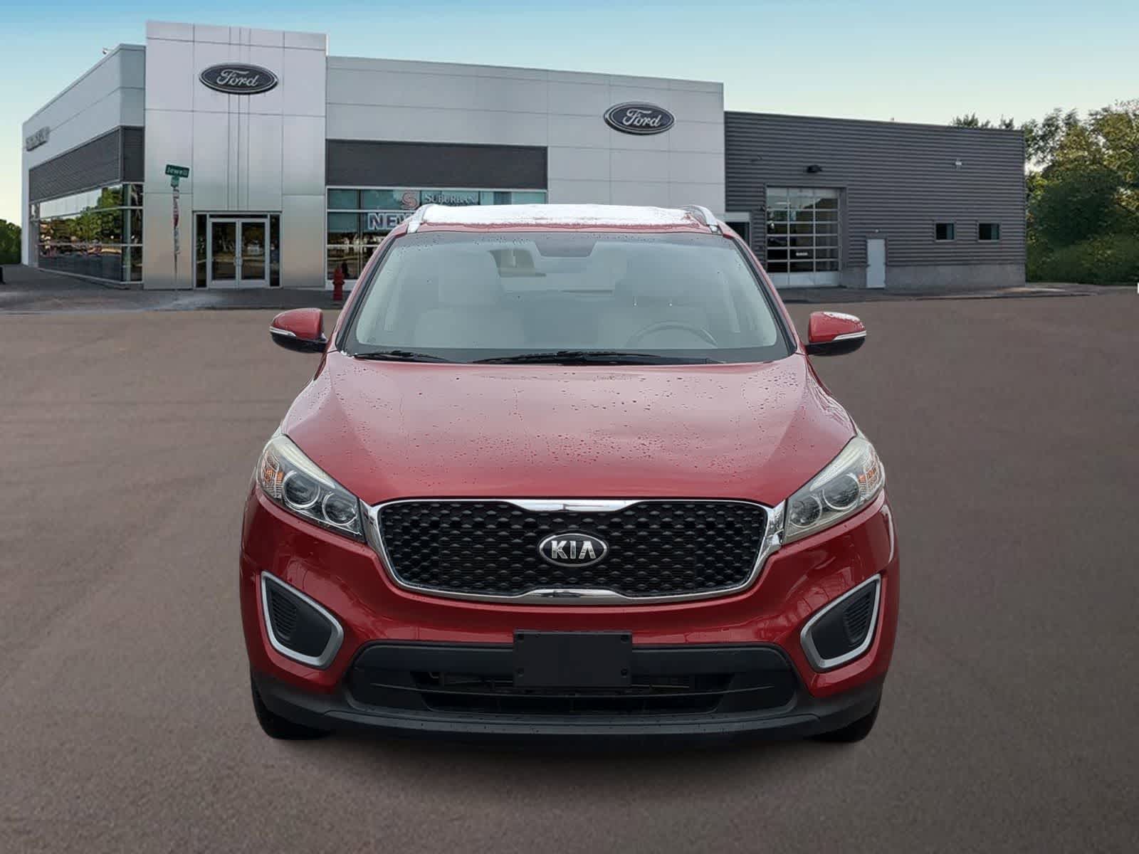 Thumbnail: 2017 Kia Sorento - 3