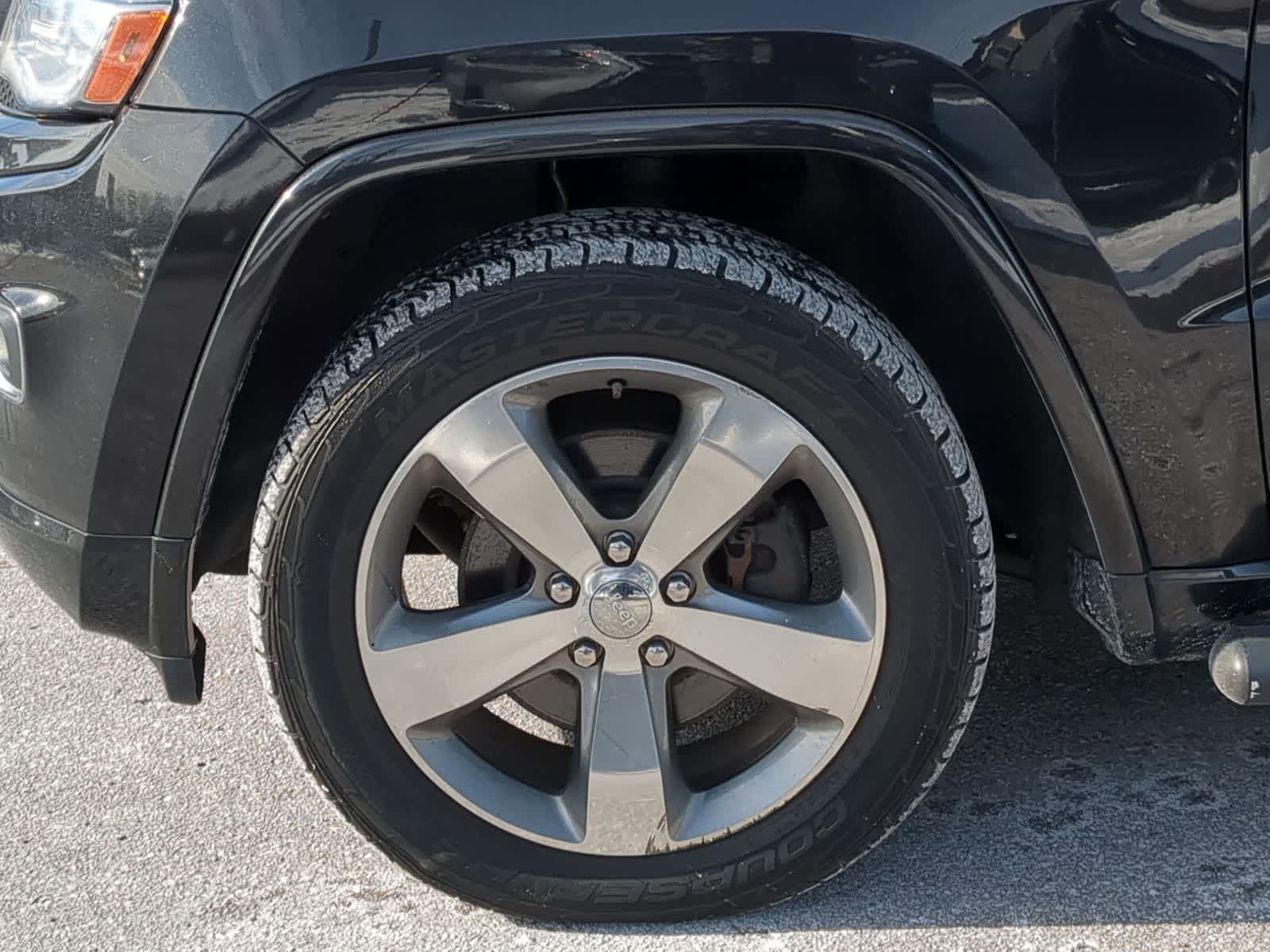 Thumbnail: 2014 Jeep Grand Cherokee - 18