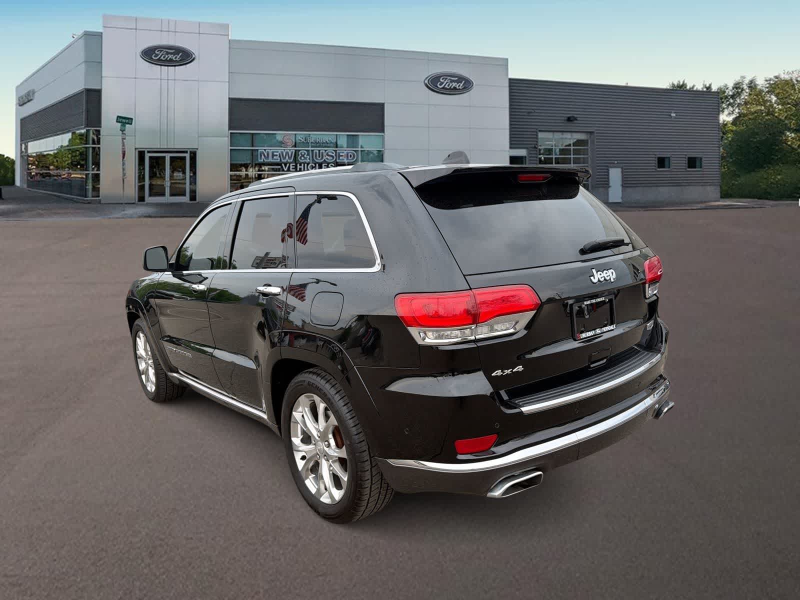 Thumbnail: 2020 Jeep Grand Cherokee - 7