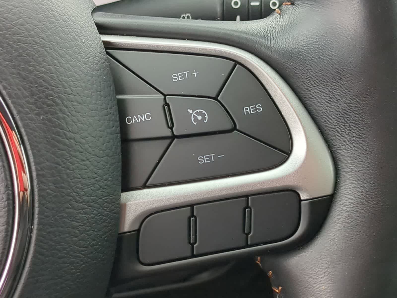 Thumbnail: 2018 Jeep Compass - 27