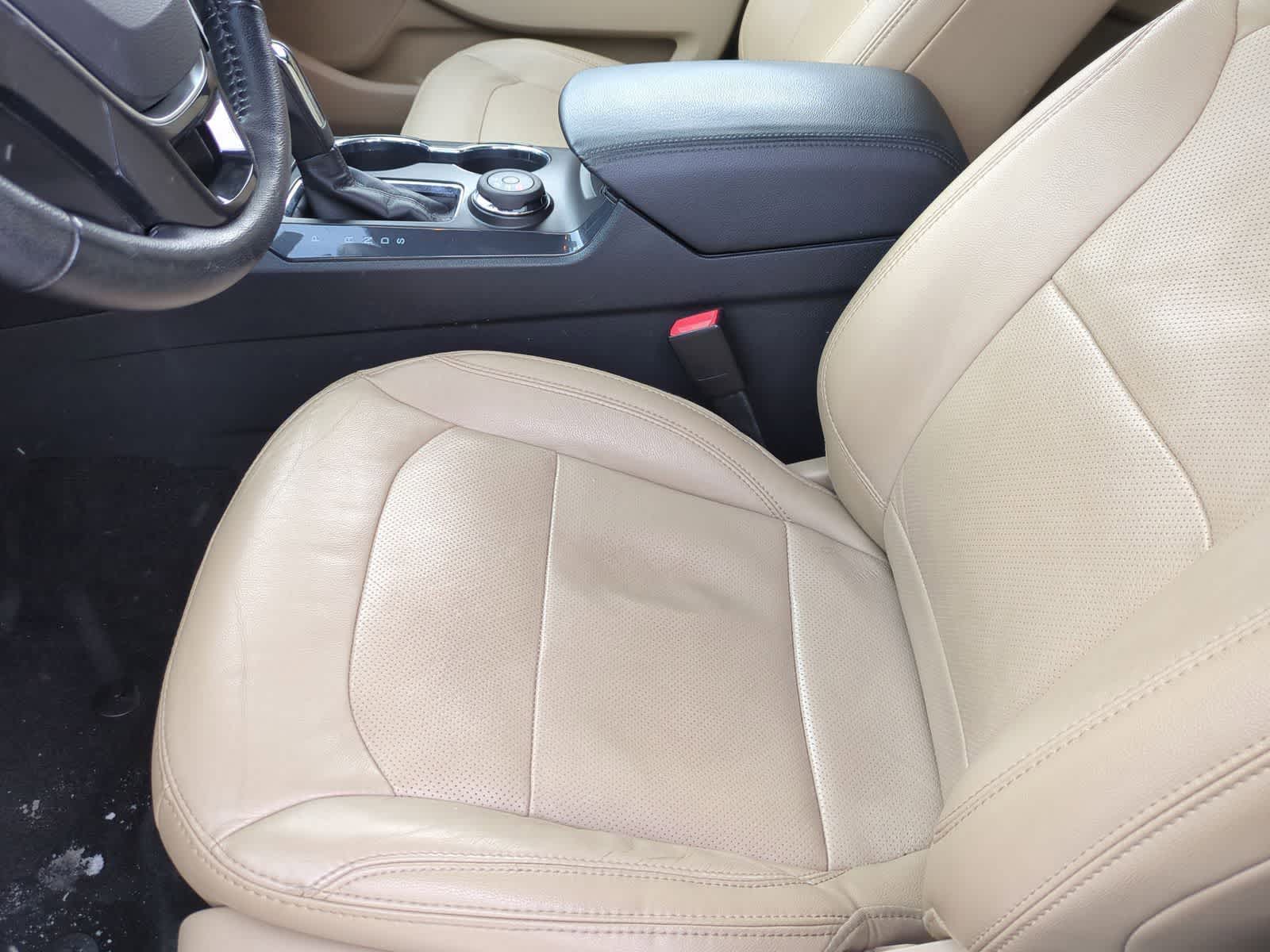 Thumbnail: 2017 Ford Explorer - 22