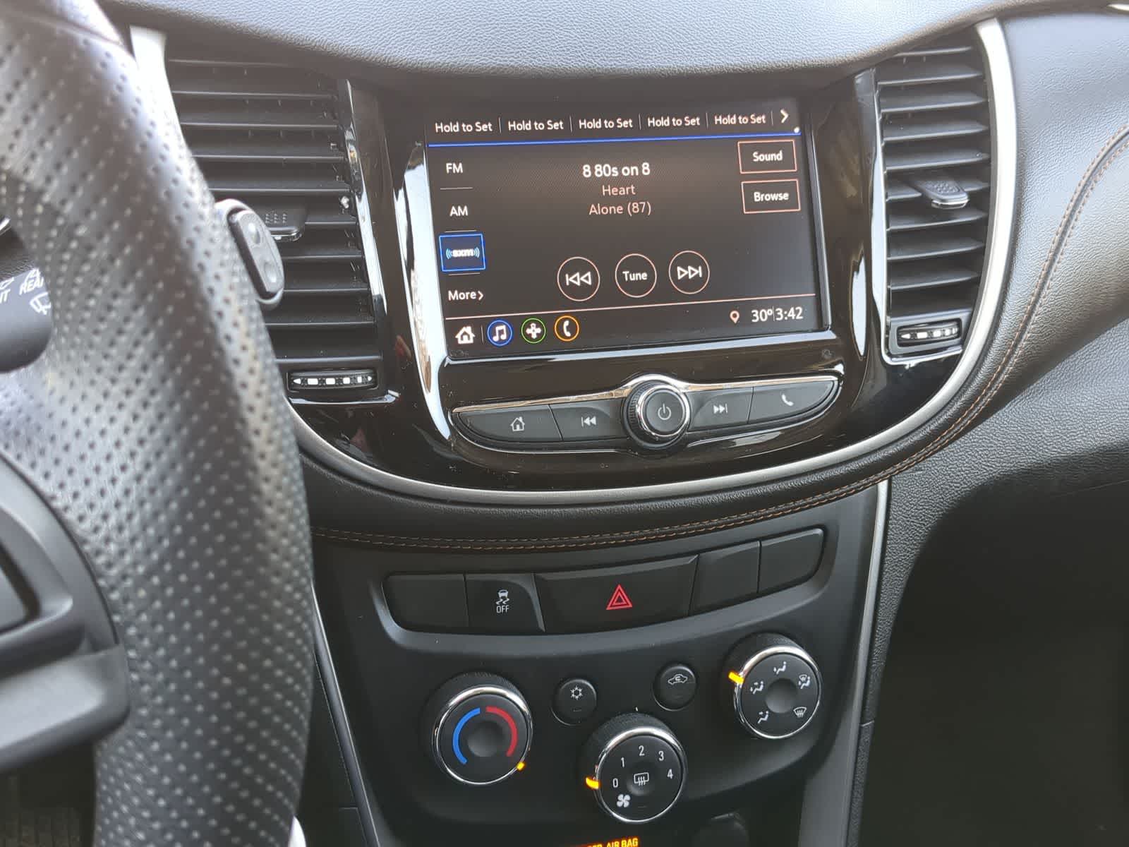 Thumbnail: 2020 Chevrolet Trax - 29