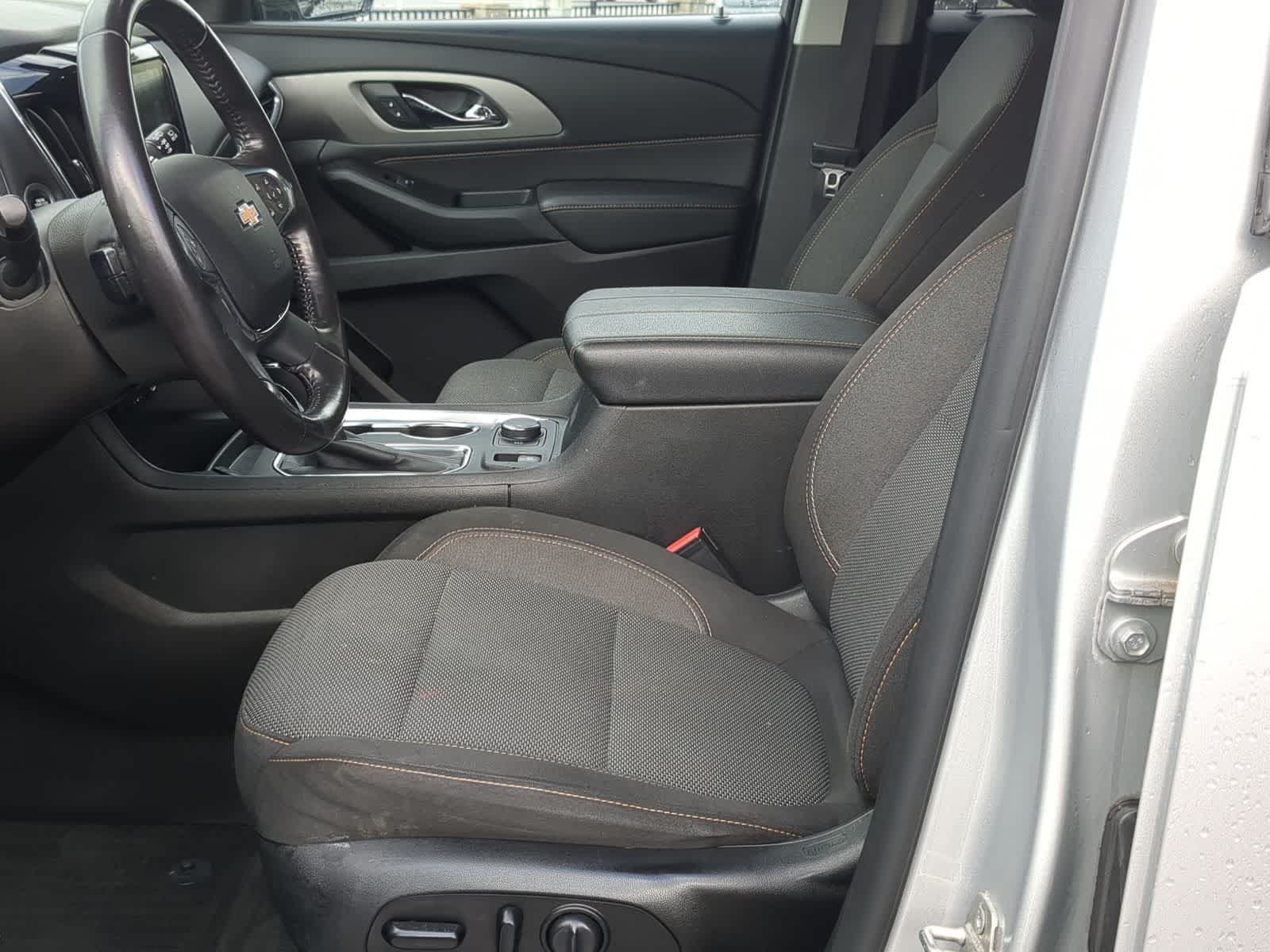 Thumbnail: 2019 Chevrolet Traverse - 22