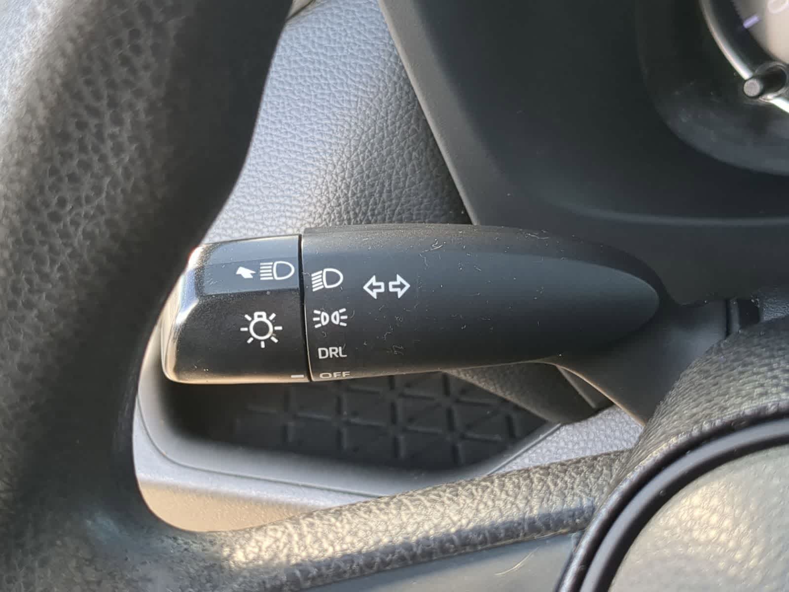 Thumbnail: 2020 Toyota RAV4 - 26