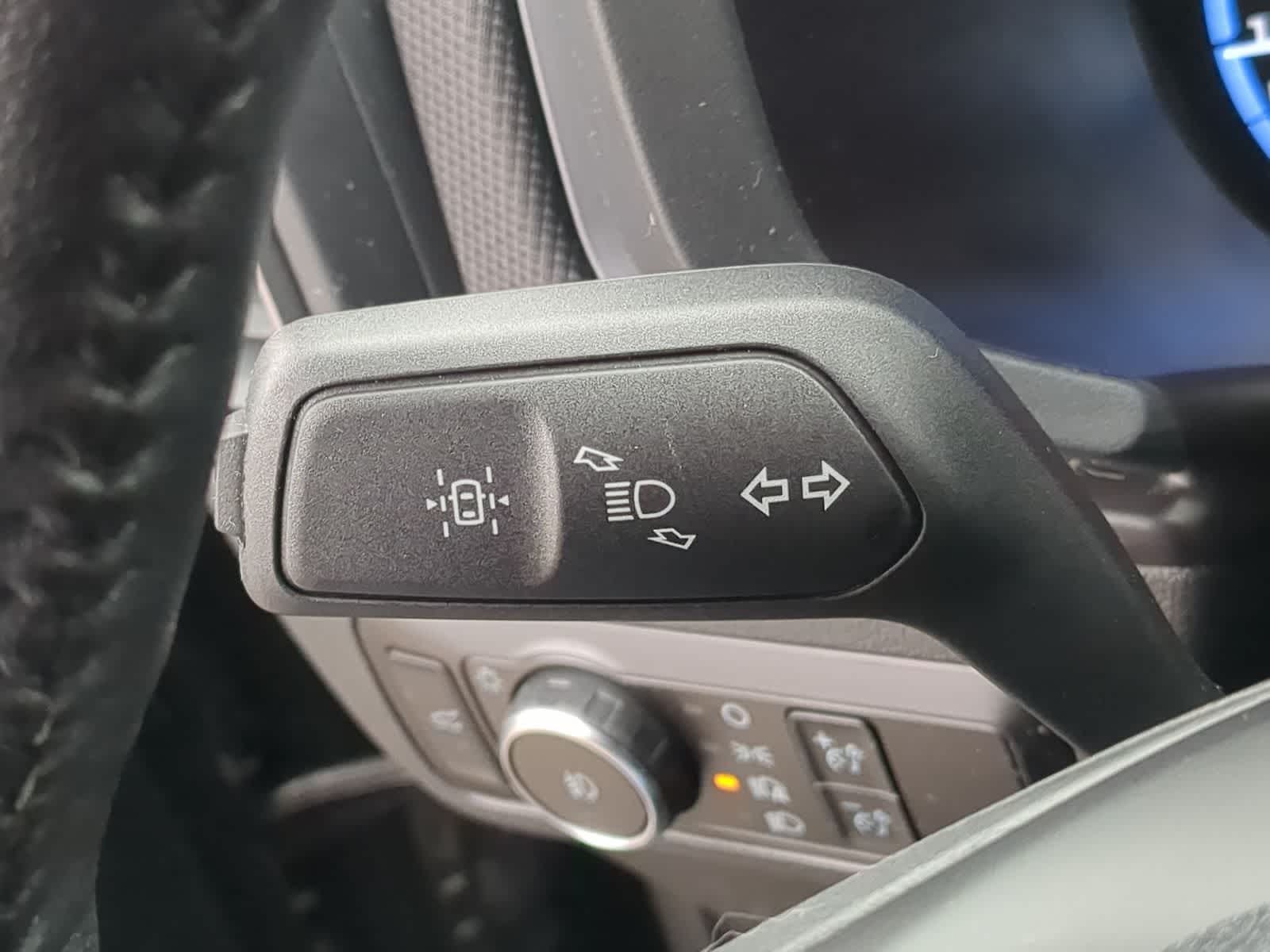 Thumbnail: 2023 Ford Bronco Sport - 31