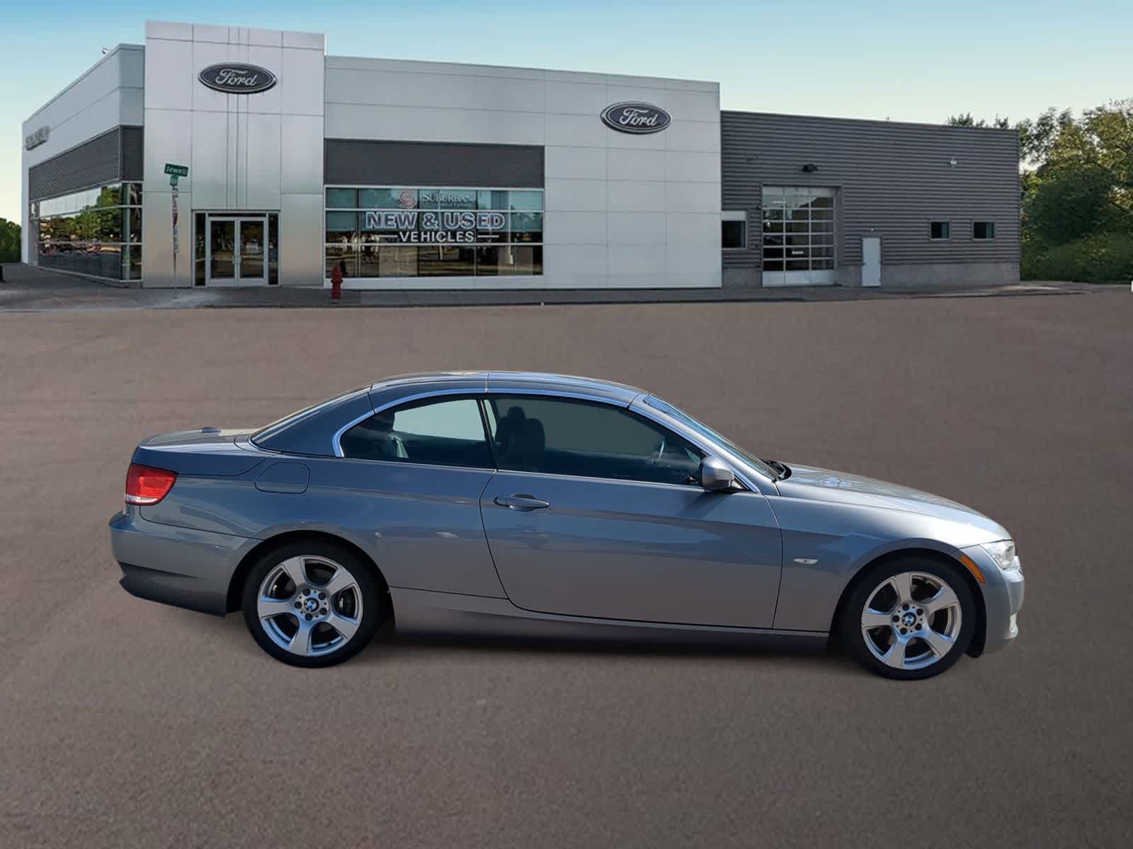 Thumbnail: 2010 BMW 3 Series - 12