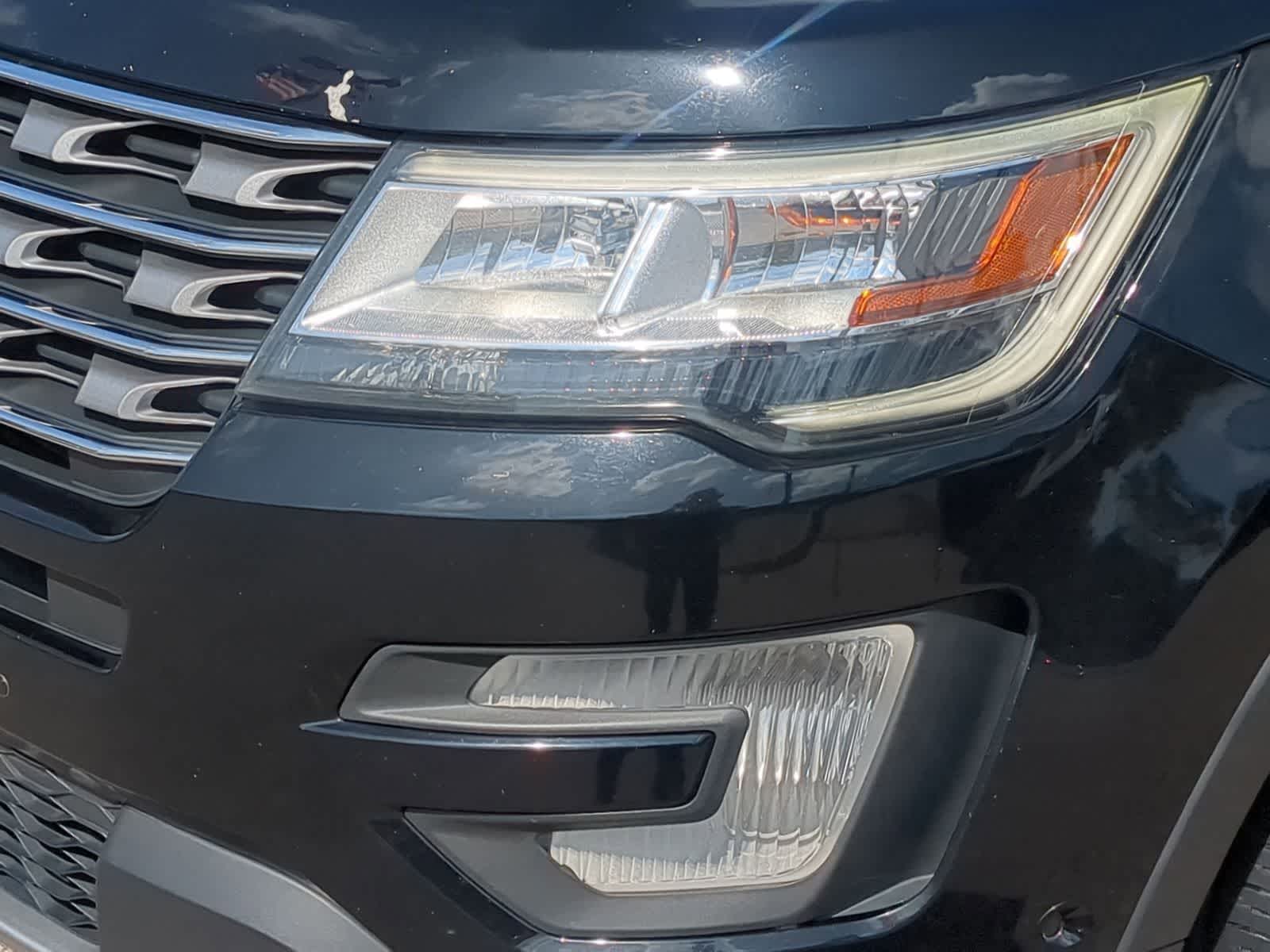 Thumbnail: 2017 Ford Explorer - 15