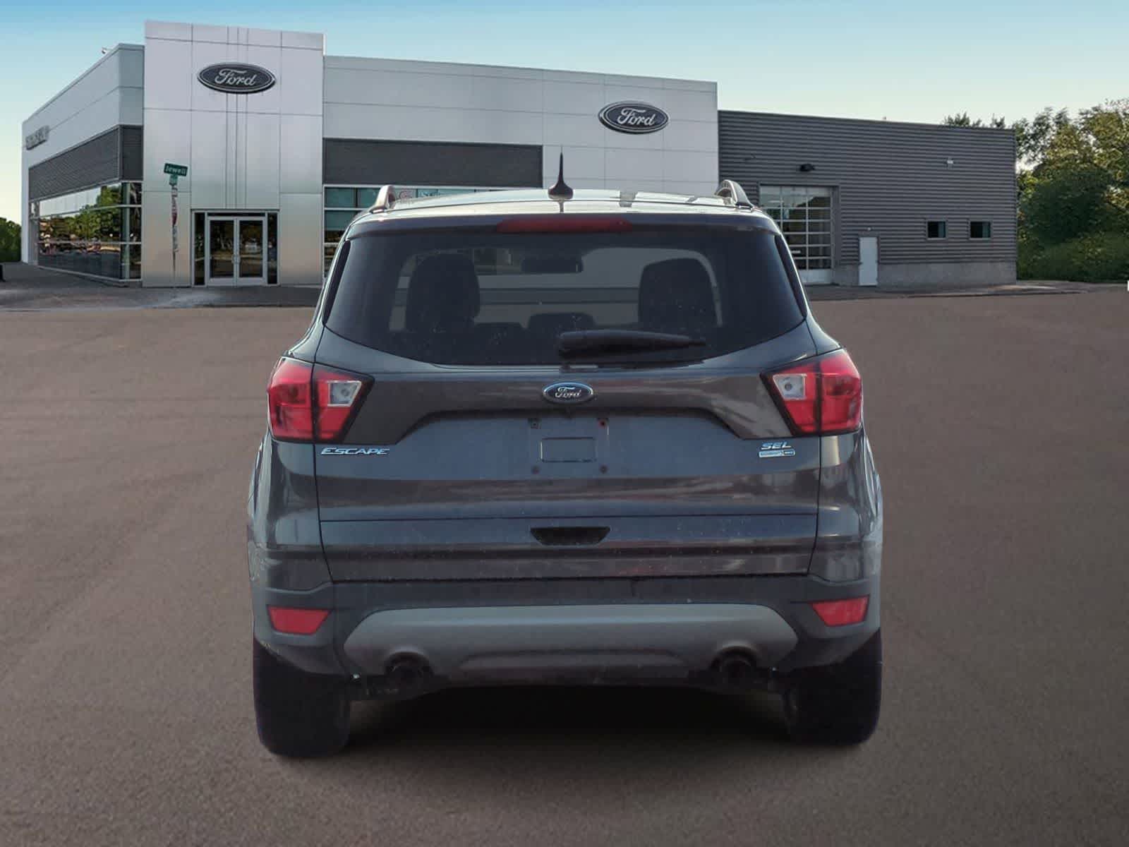 Thumbnail: 2019 Ford Escape - 10