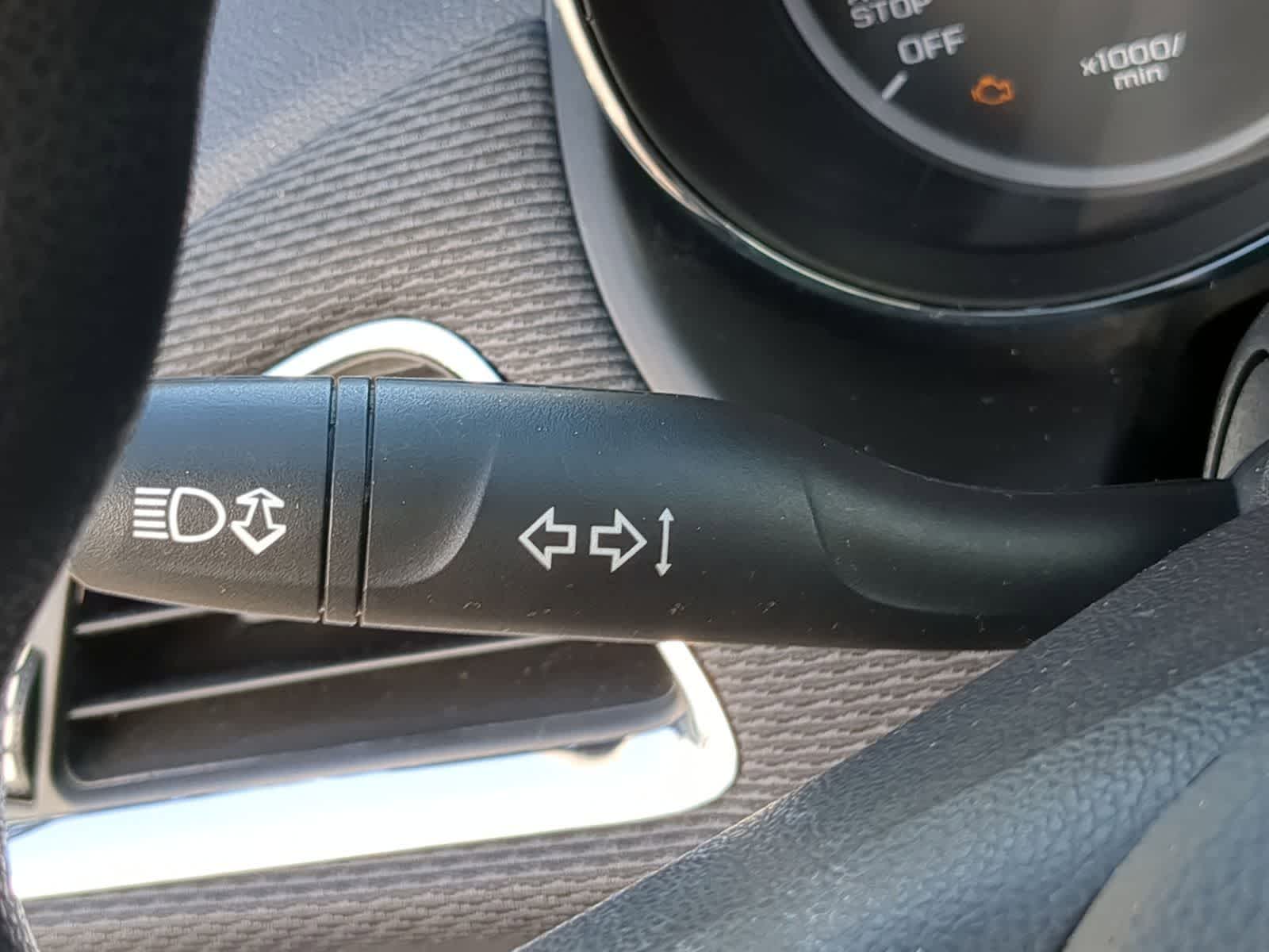 Thumbnail: 2019 Chevrolet Cruze - 29