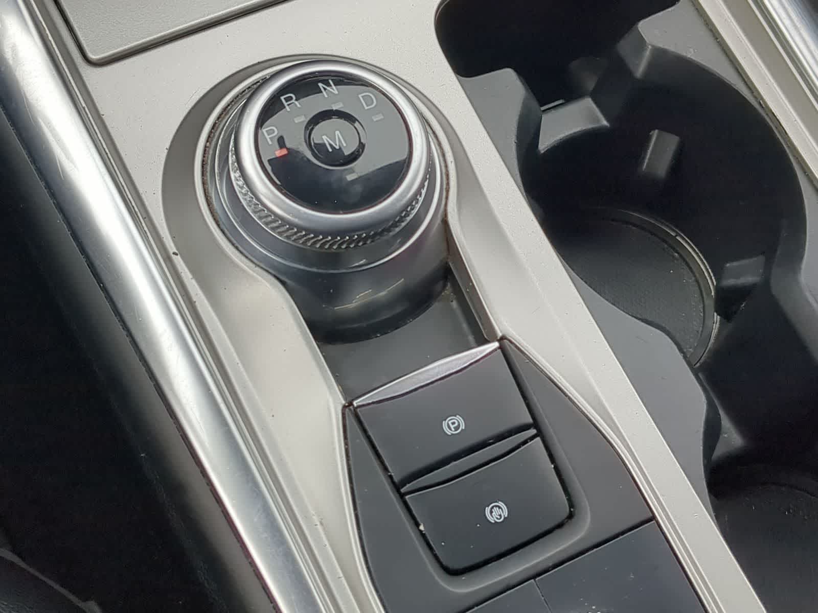 Thumbnail: 2020 Ford Explorer - 36