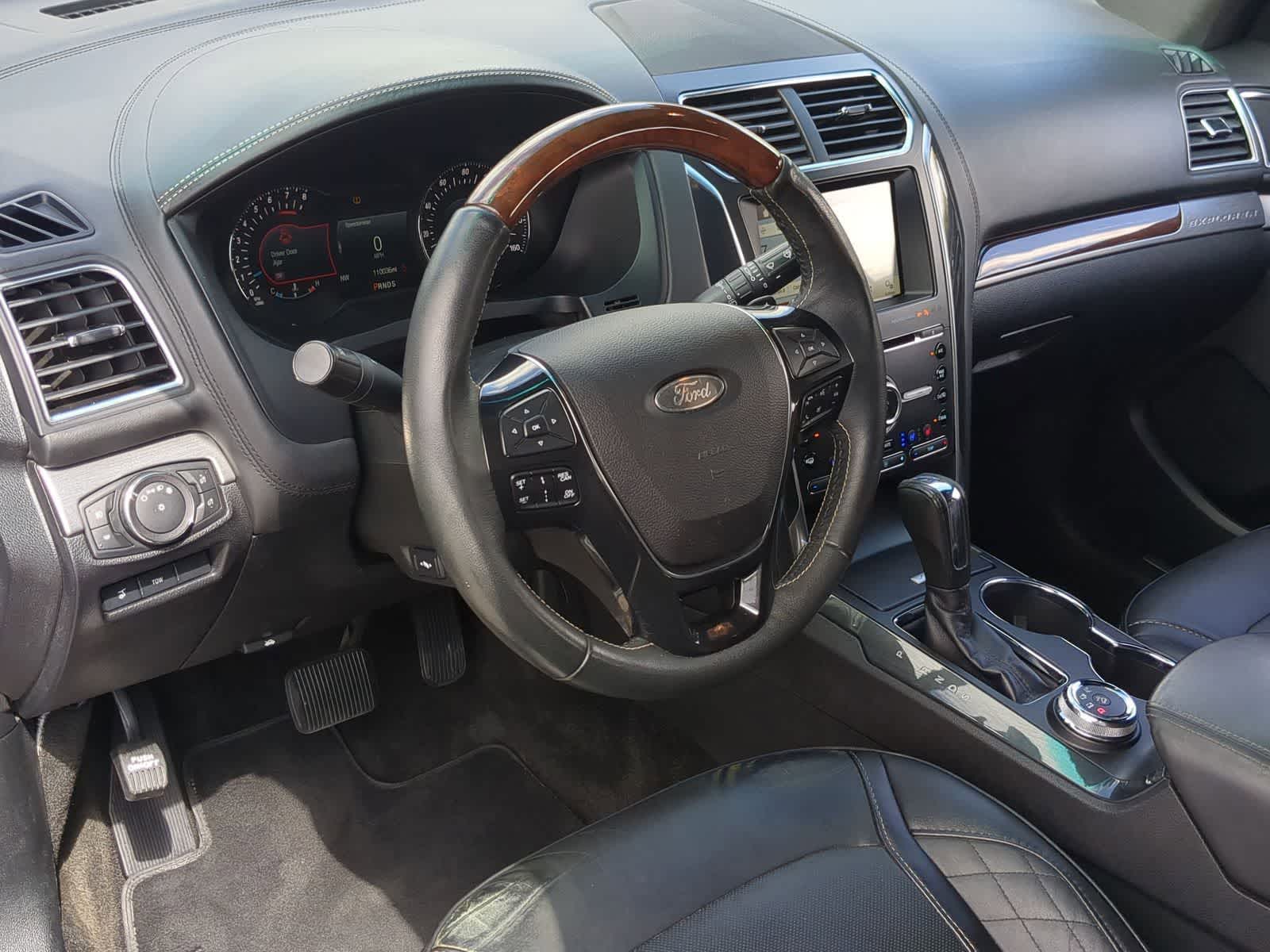 Thumbnail: 2018 Ford Explorer - 14