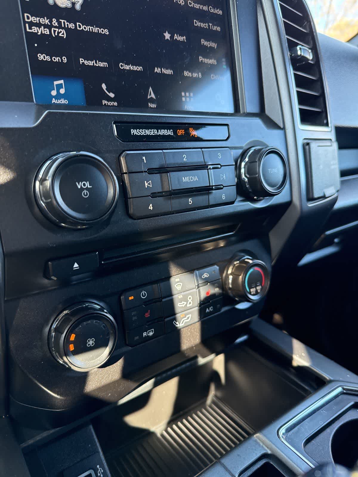 Thumbnail: 2018 Ford F-150 - 23