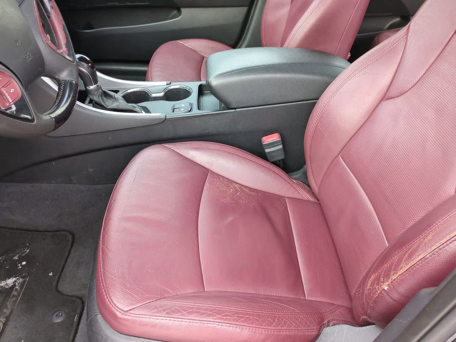 Thumbnail: 2013 Hyundai Sonata - 23