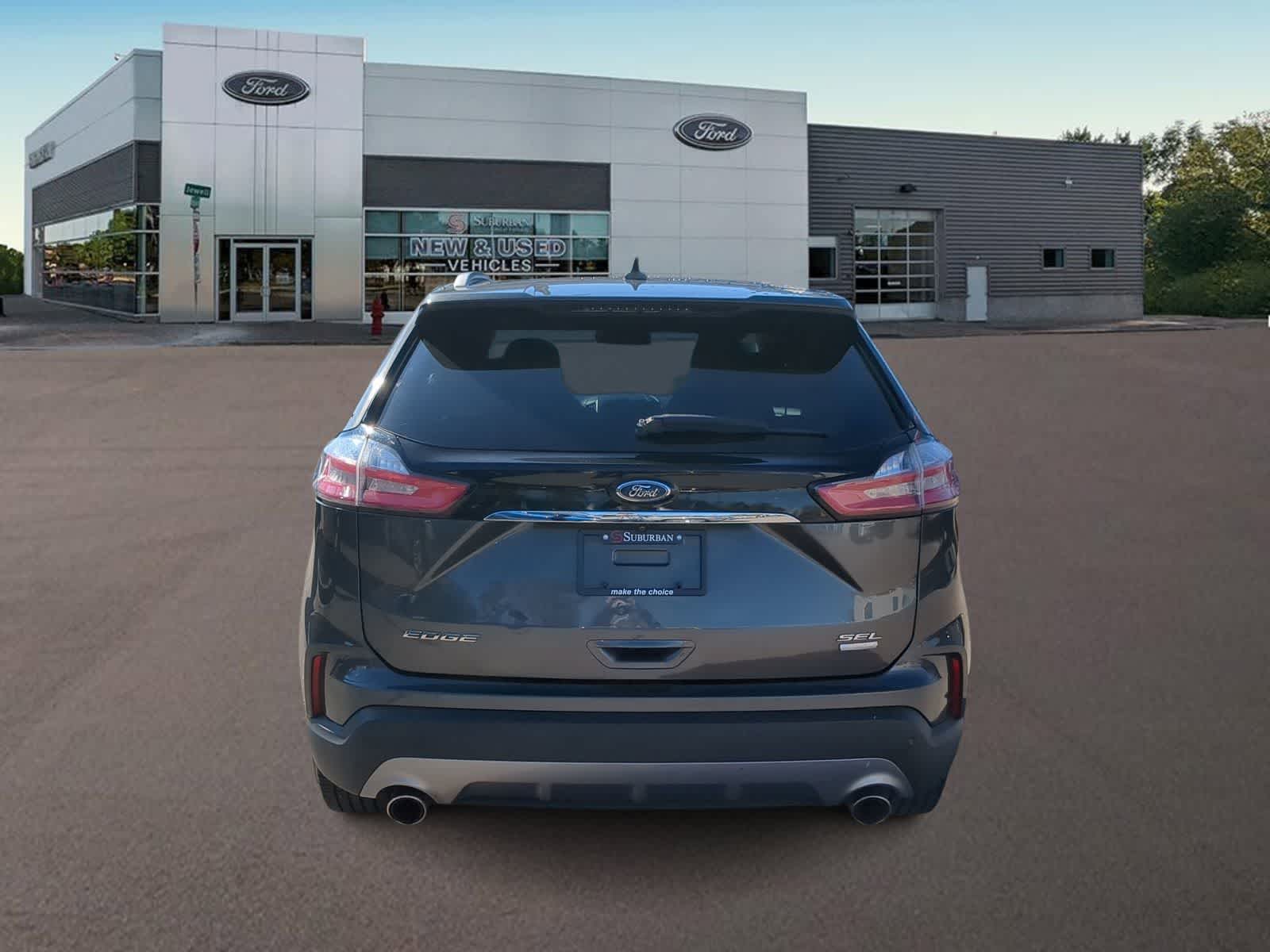 Thumbnail: 2019 Ford Edge - 8