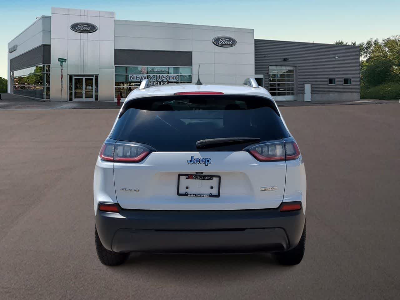 Thumbnail: 2019 Jeep Cherokee - 9
