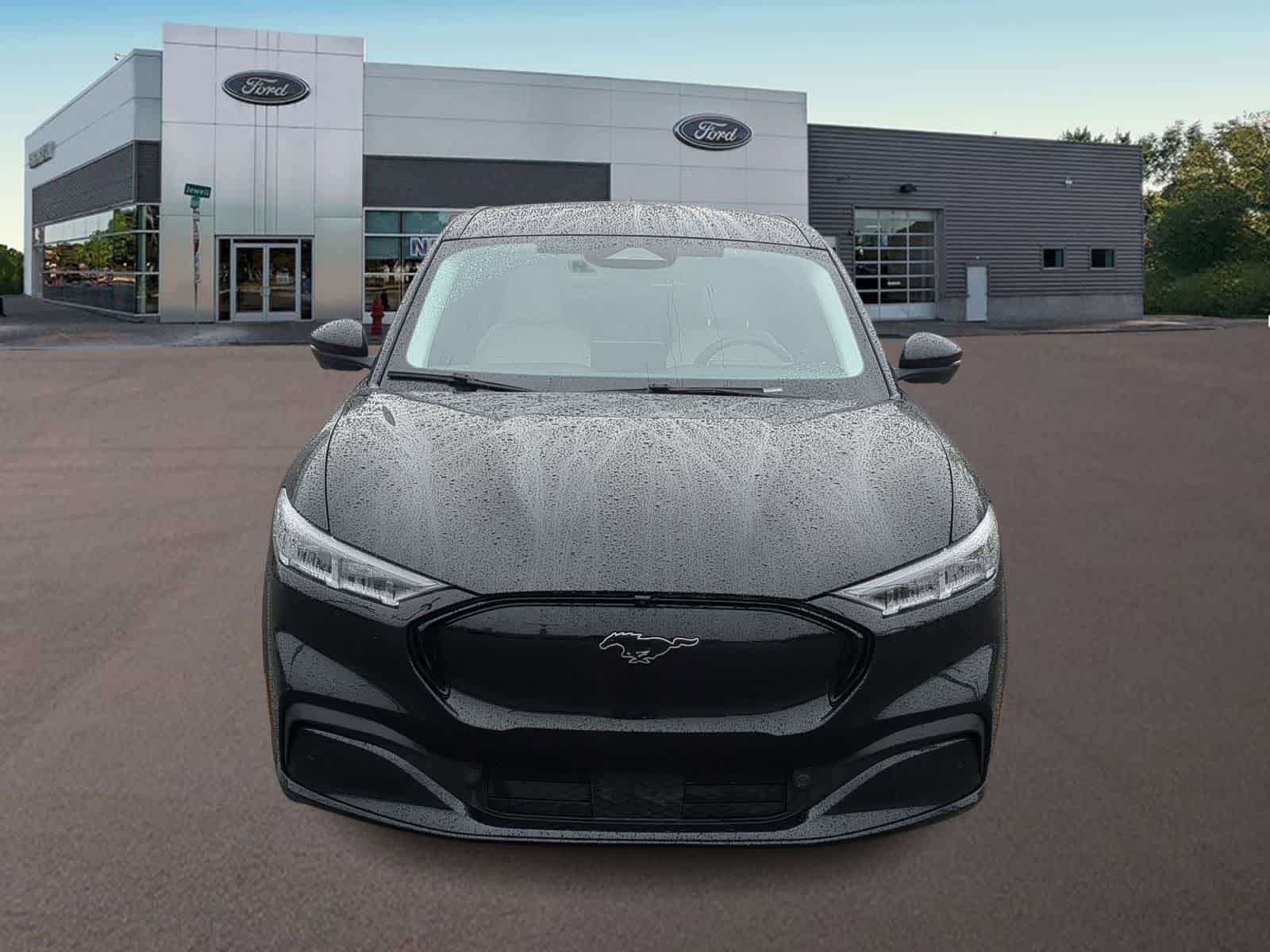 Thumbnail: 2021 Ford Mustang Mach-E - 3