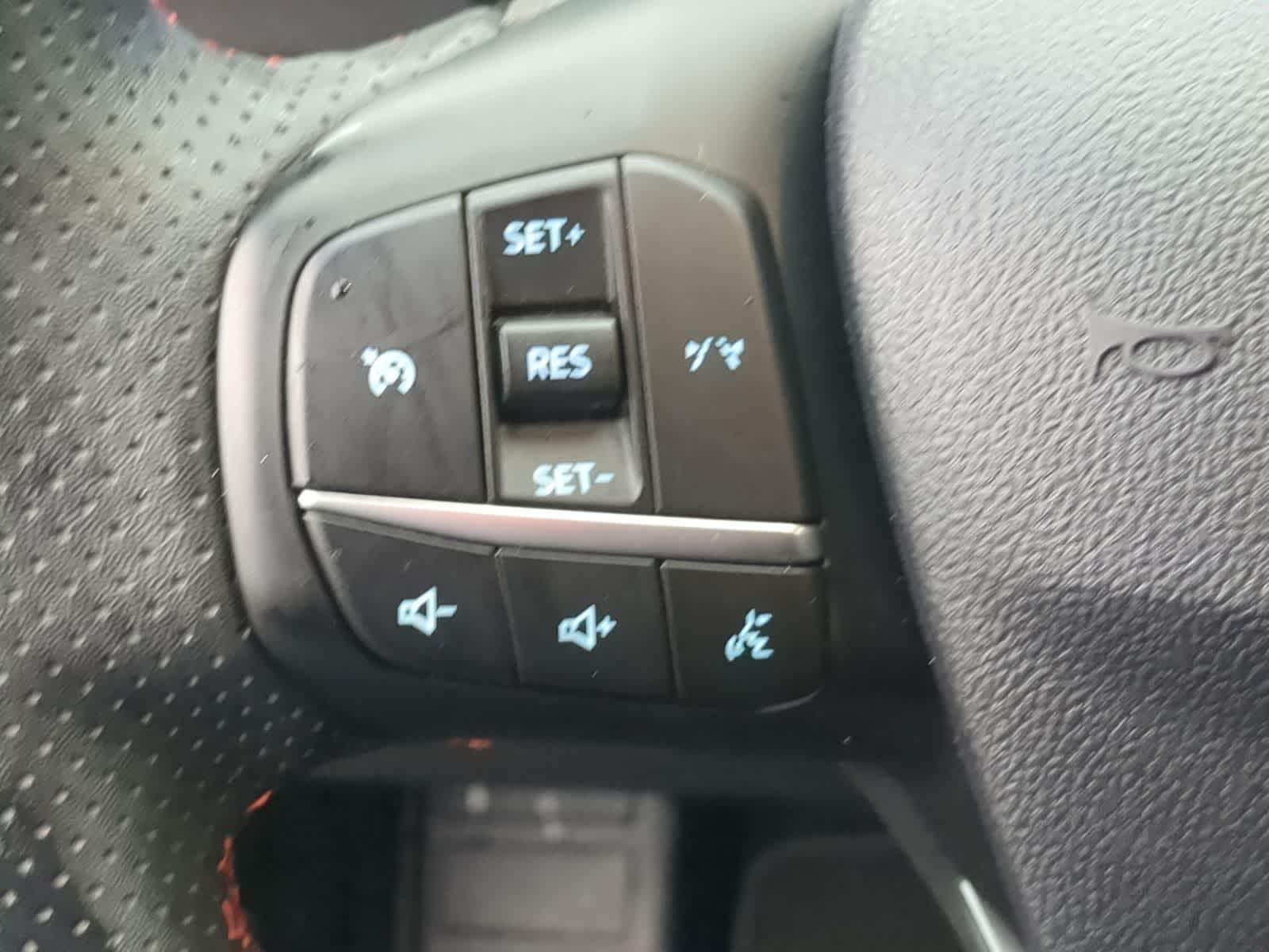 Thumbnail: 2025 Ford Escape - 26