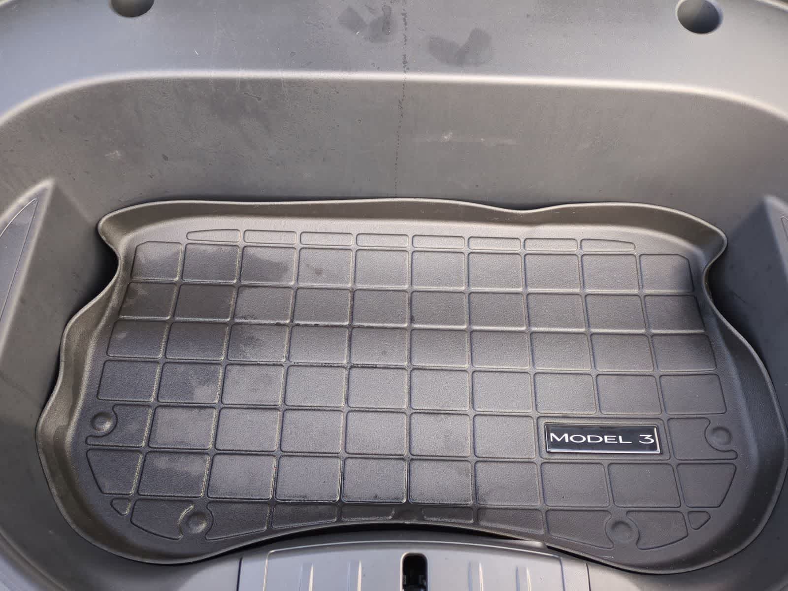 Thumbnail: 2022 Tesla Model 3 - 16