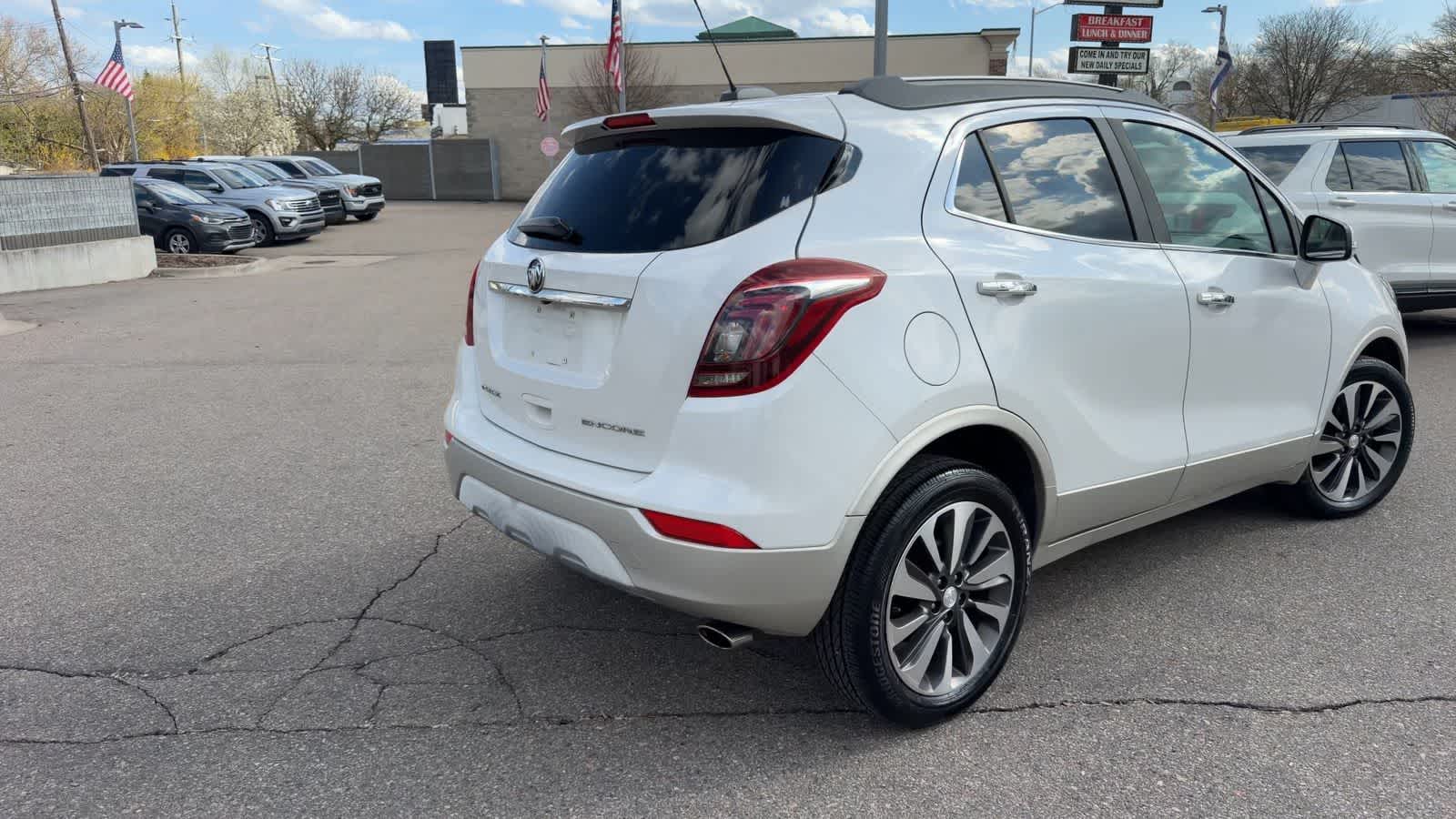 Thumbnail: 2017 Buick Encore - 11