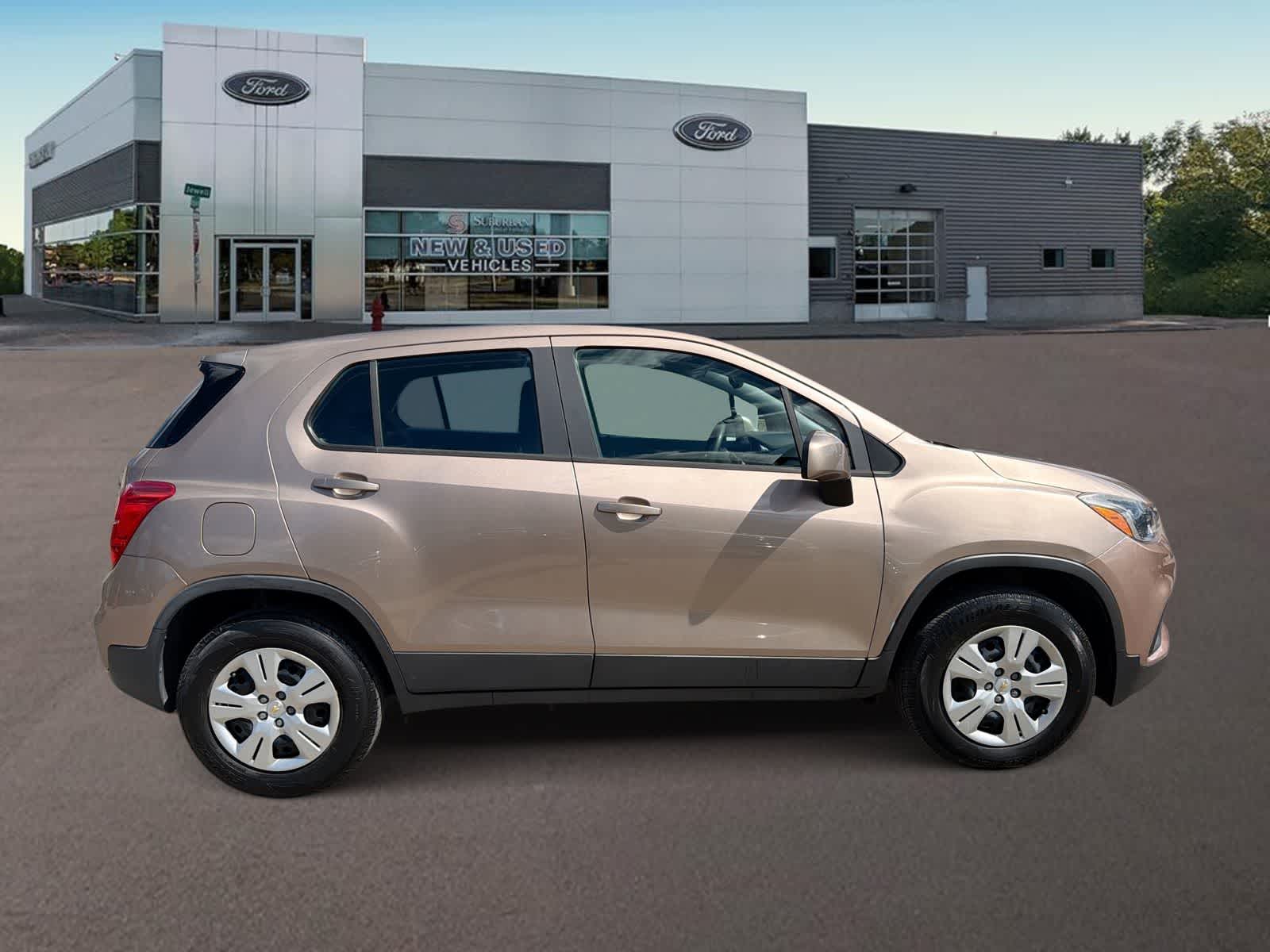 Thumbnail: 2019 Chevrolet Trax - 12