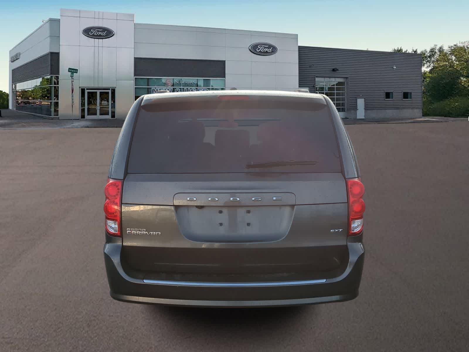 Thumbnail: 2017 Dodge Grand Caravan - 10