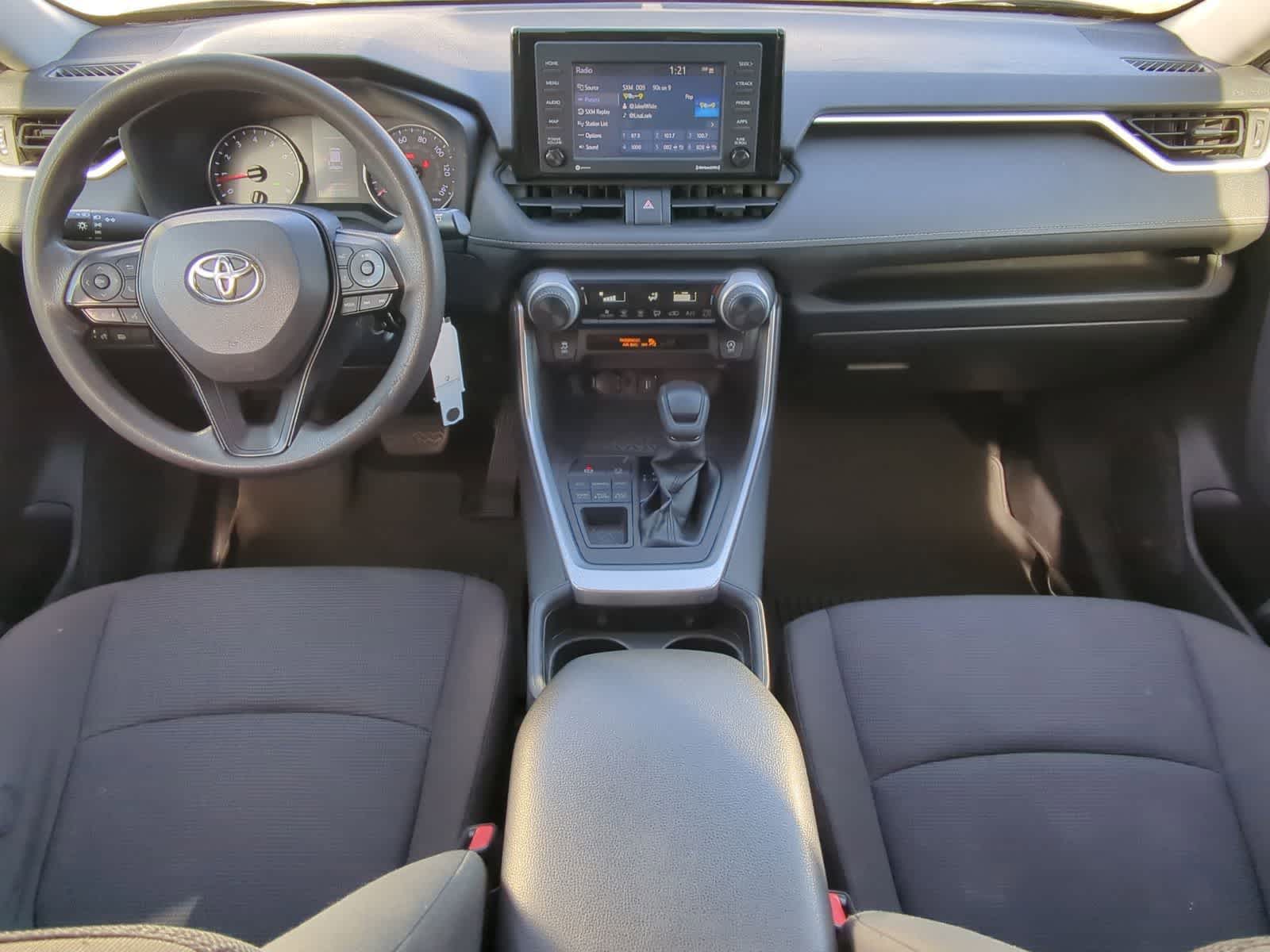 Thumbnail: 2020 Toyota RAV4 - 15