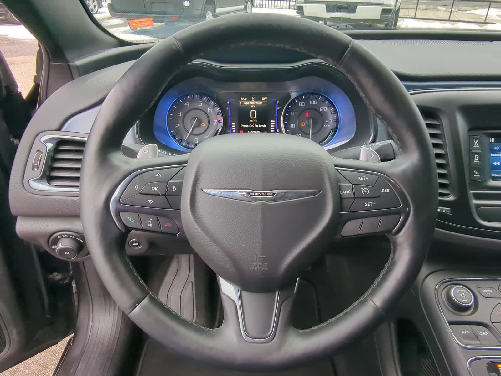 Thumbnail: 2016 Chrysler 200 - 28