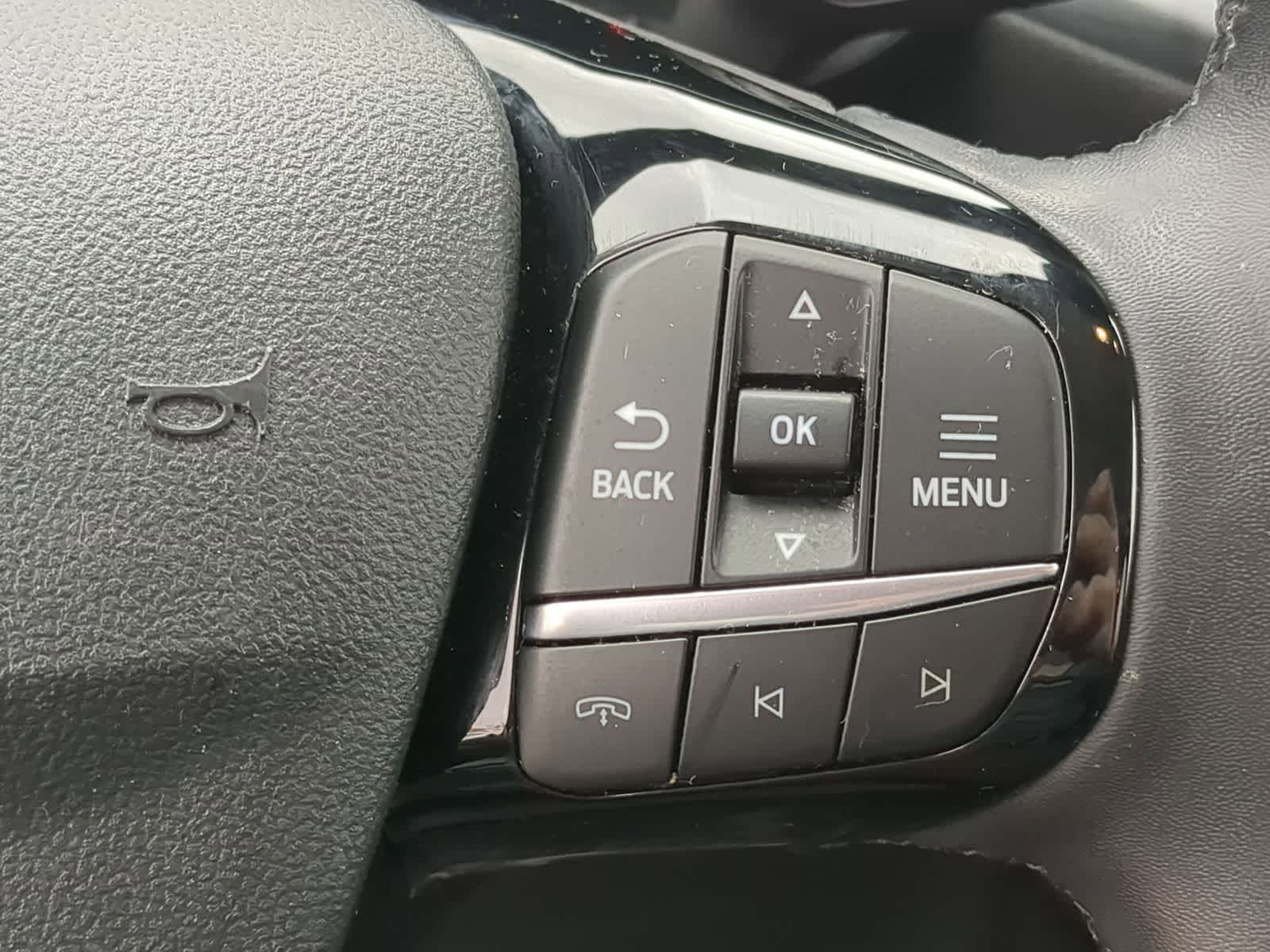 Thumbnail: 2023 Ford Escape - 25