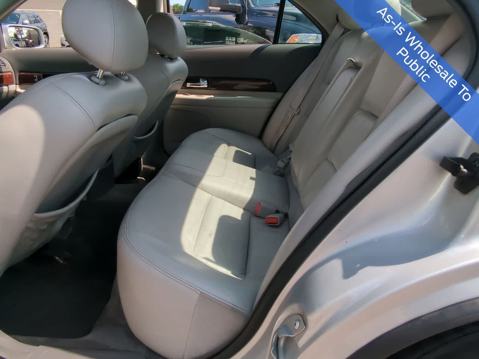 Thumbnail: 2000 Lincoln LS - 19