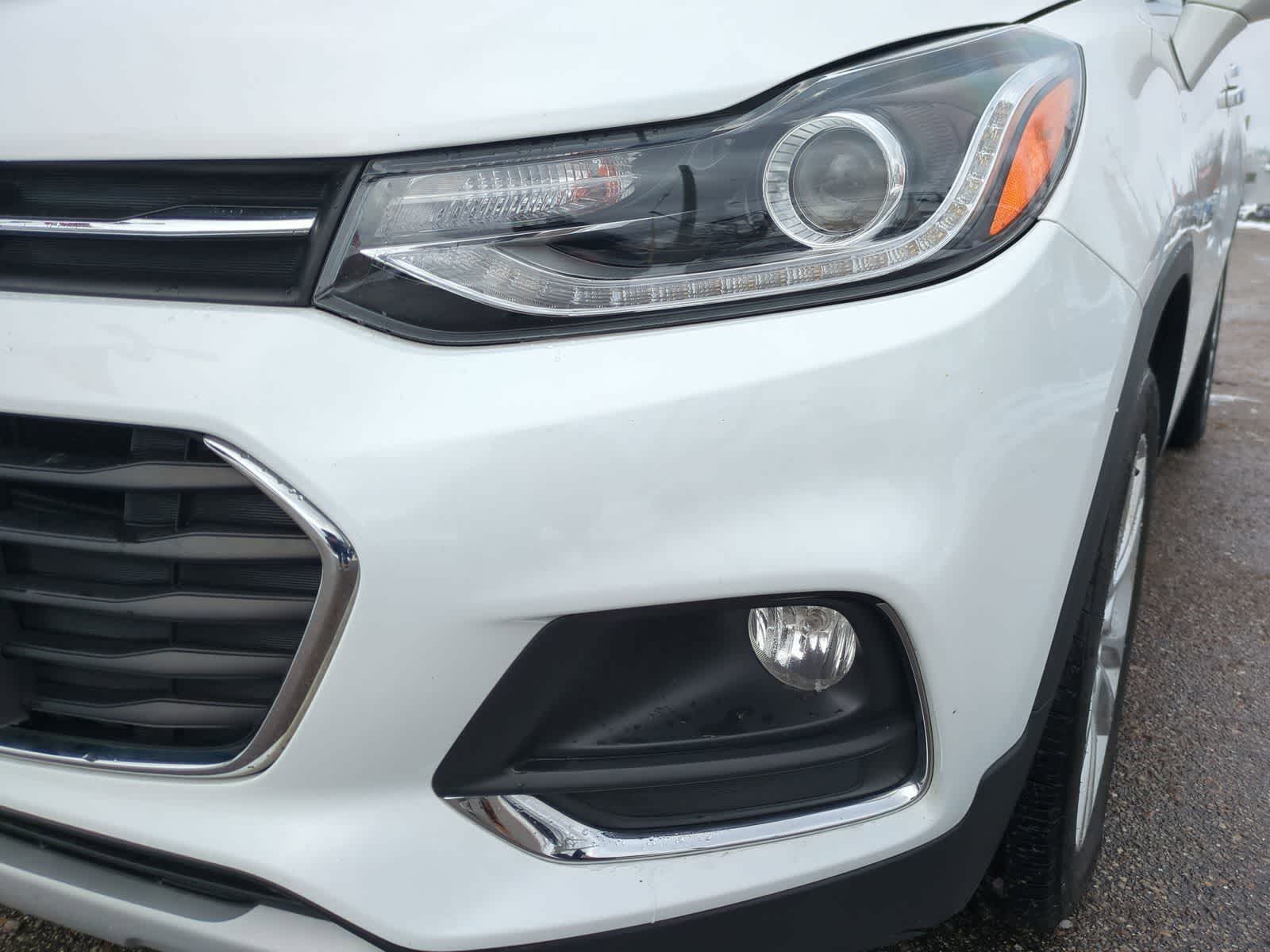 Thumbnail: 2017 Chevrolet Trax - 21