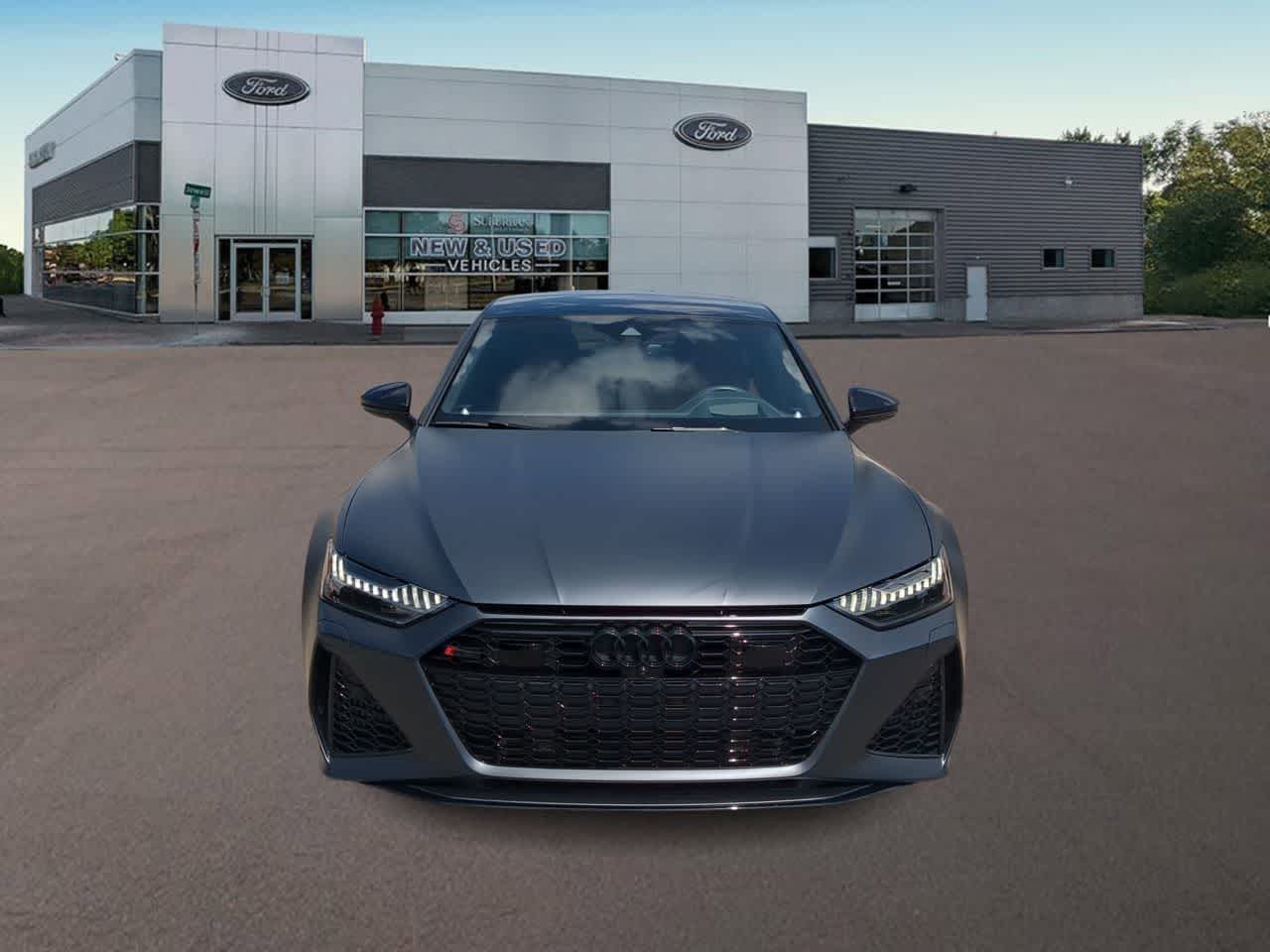 Thumbnail: 2022 Audi RS 7 - 3
