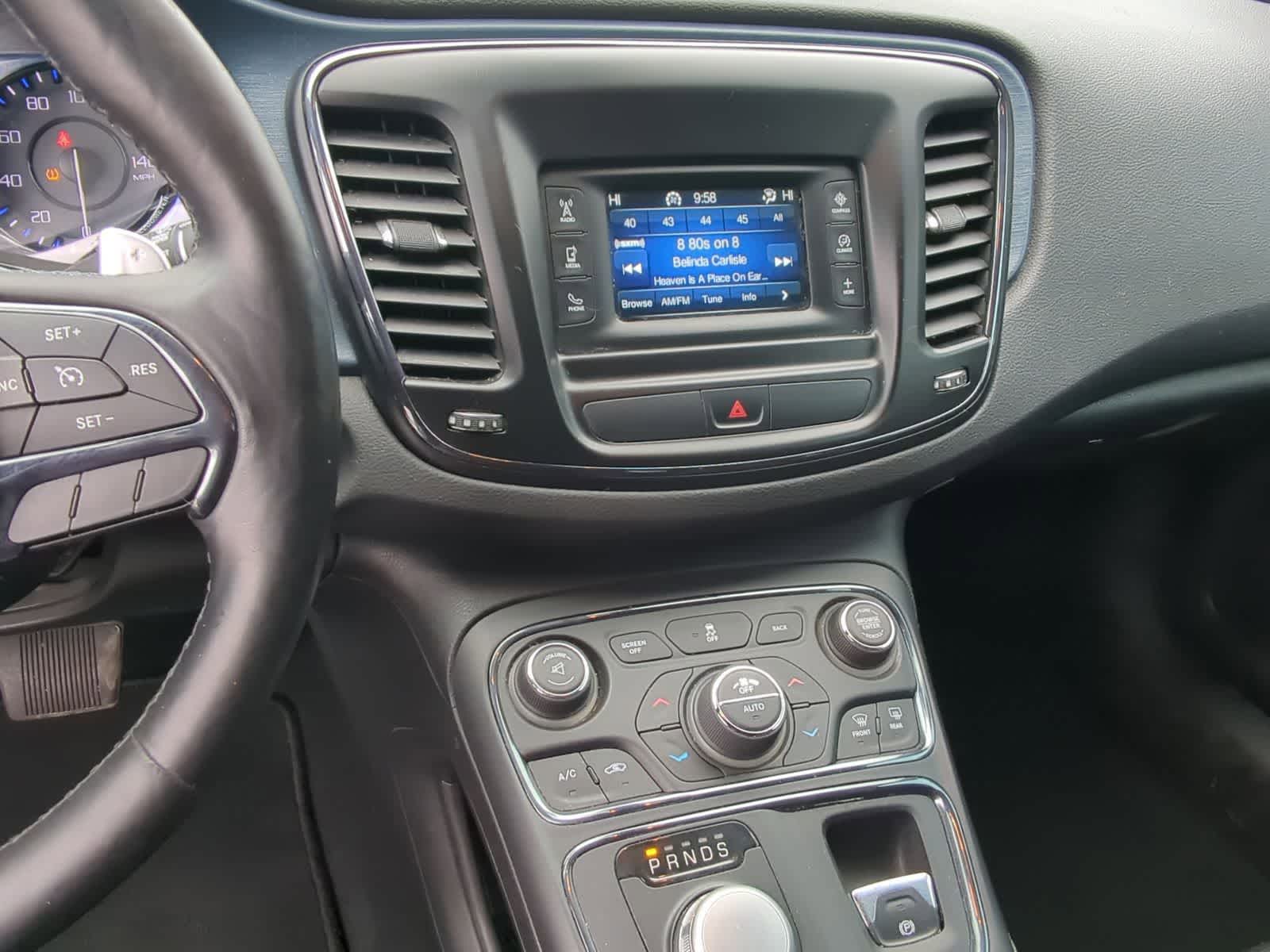 Thumbnail: 2016 Chrysler 200 - 33